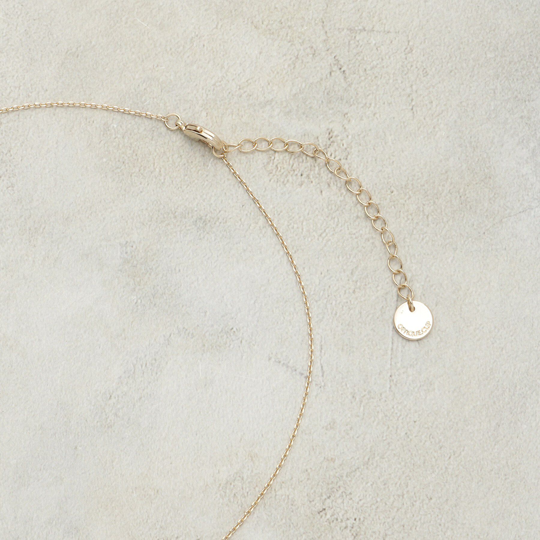 OPAQUE.CLIP「華奢ビジュー&times;フェイクパール ショートネックレス」|ネックレス|