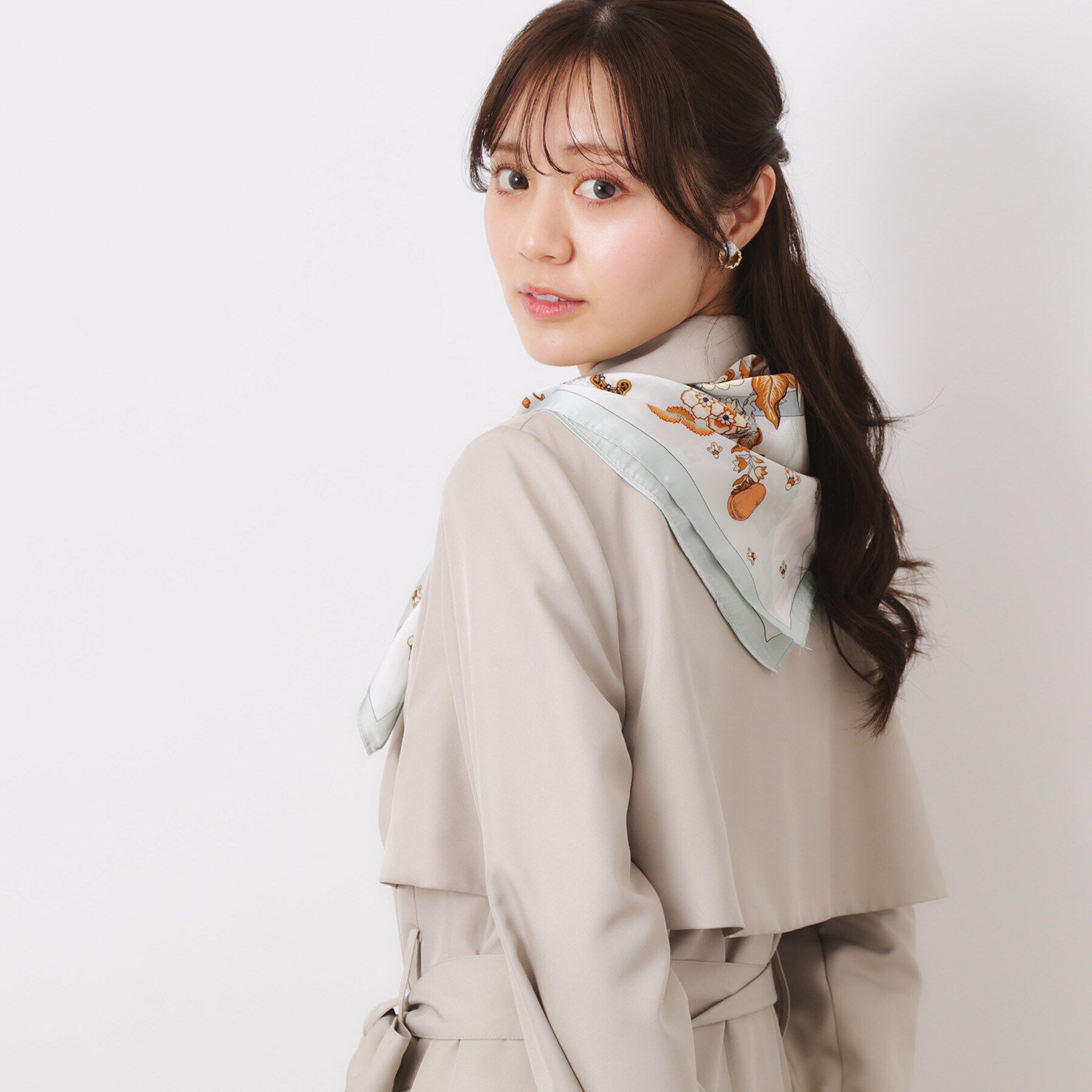 Couture broach「フラワー大判スカーフ」|バンダナ・スカーフ|