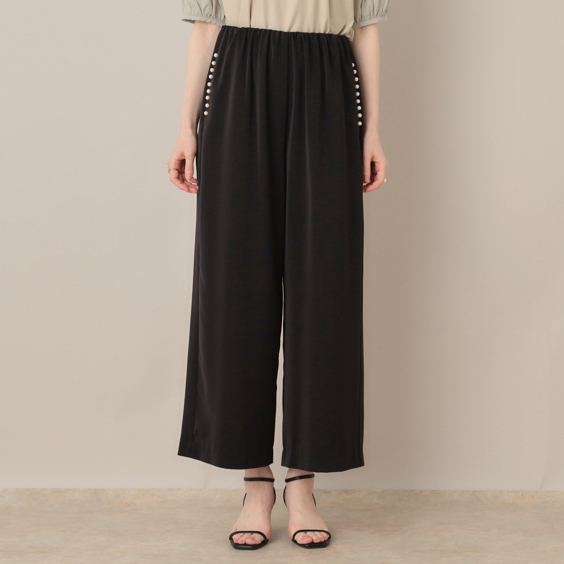 Couture broach「【マルチデザイン・楽ちん】フェイクパール リラックスワイドパンツ」|その他|