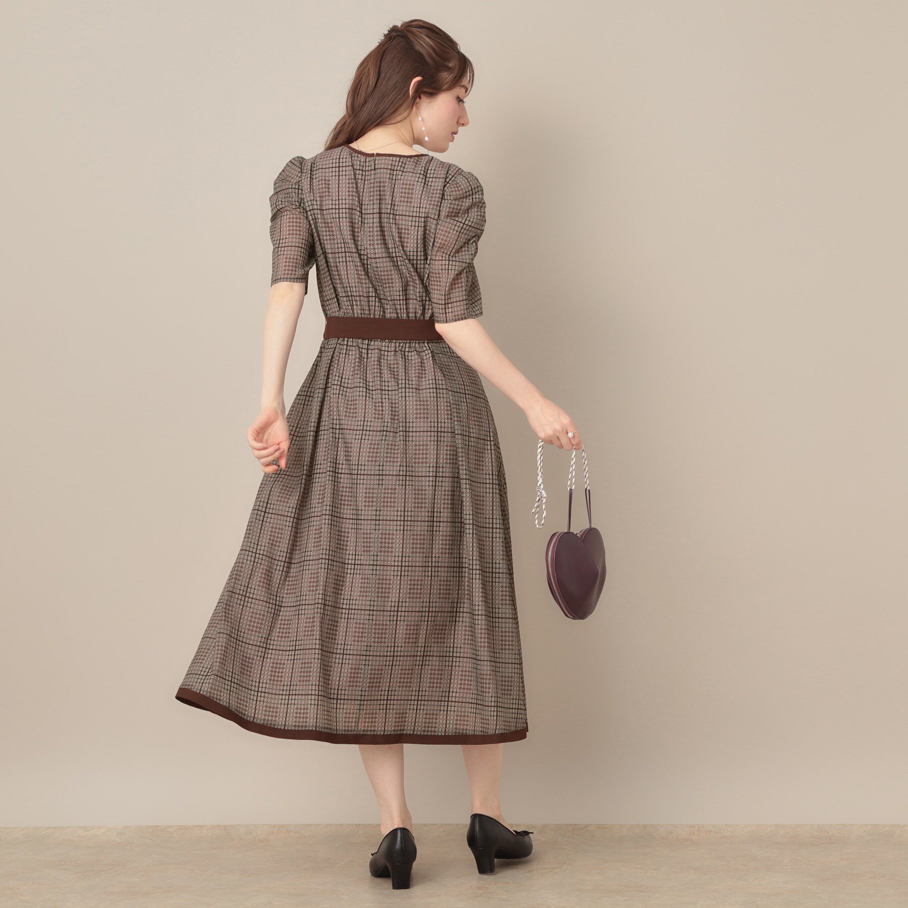 Couture broach「【美シルエット・5分袖】シアーチェックオーガンワンピース」|ワンピース|