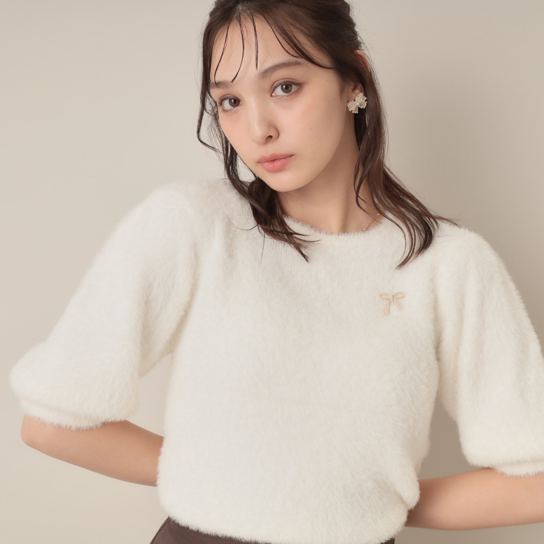 Couture broach「【着映え・5分袖・フェミニン】ラメフェザー半袖ニット」|ニット・セーター|