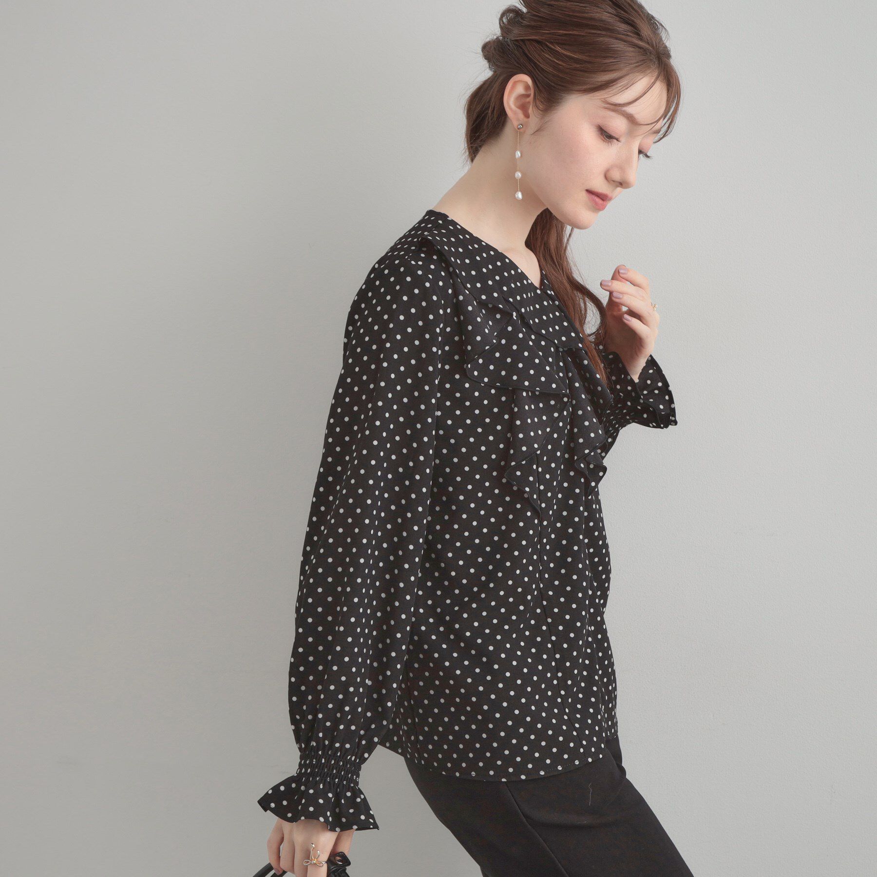 Couture broach「【大人可愛い・通勤】ラッフルフリルブラウス」|シャツ・ブラウス|