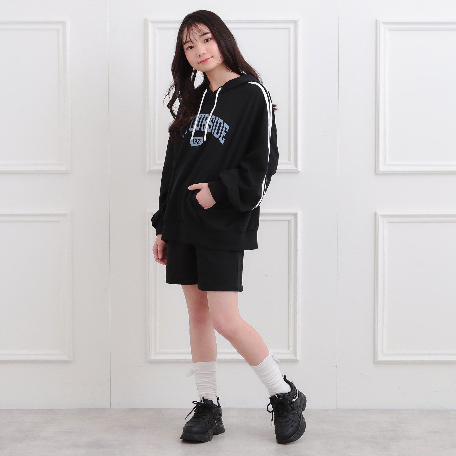 PINK-latte「袖ラインパーカ＋ショートパンツセット」|その他|