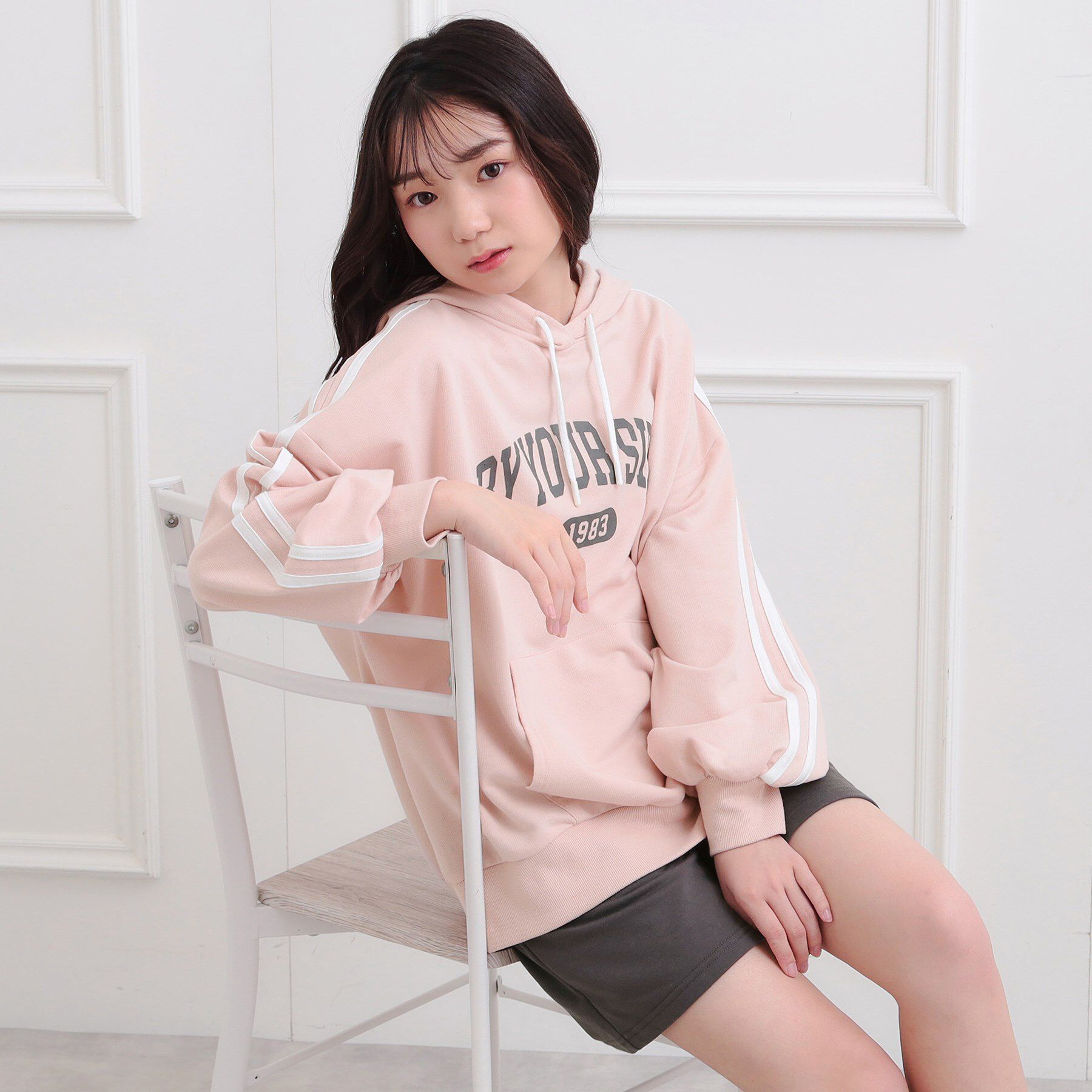 PINK-latte「袖ラインパーカ＋ショートパンツセット」|その他|