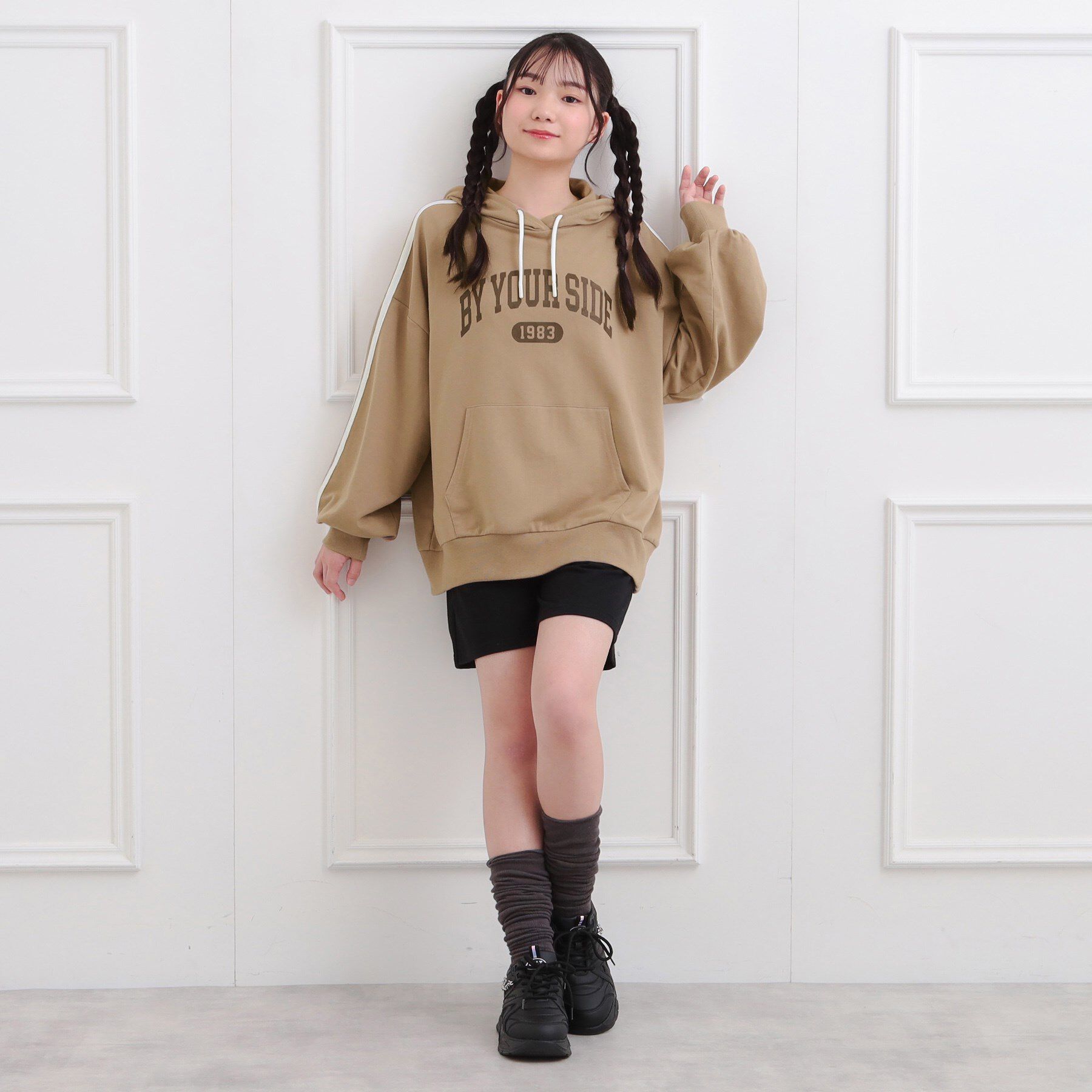 PINK-latte「袖ラインパーカ＋ショートパンツセット」|その他|