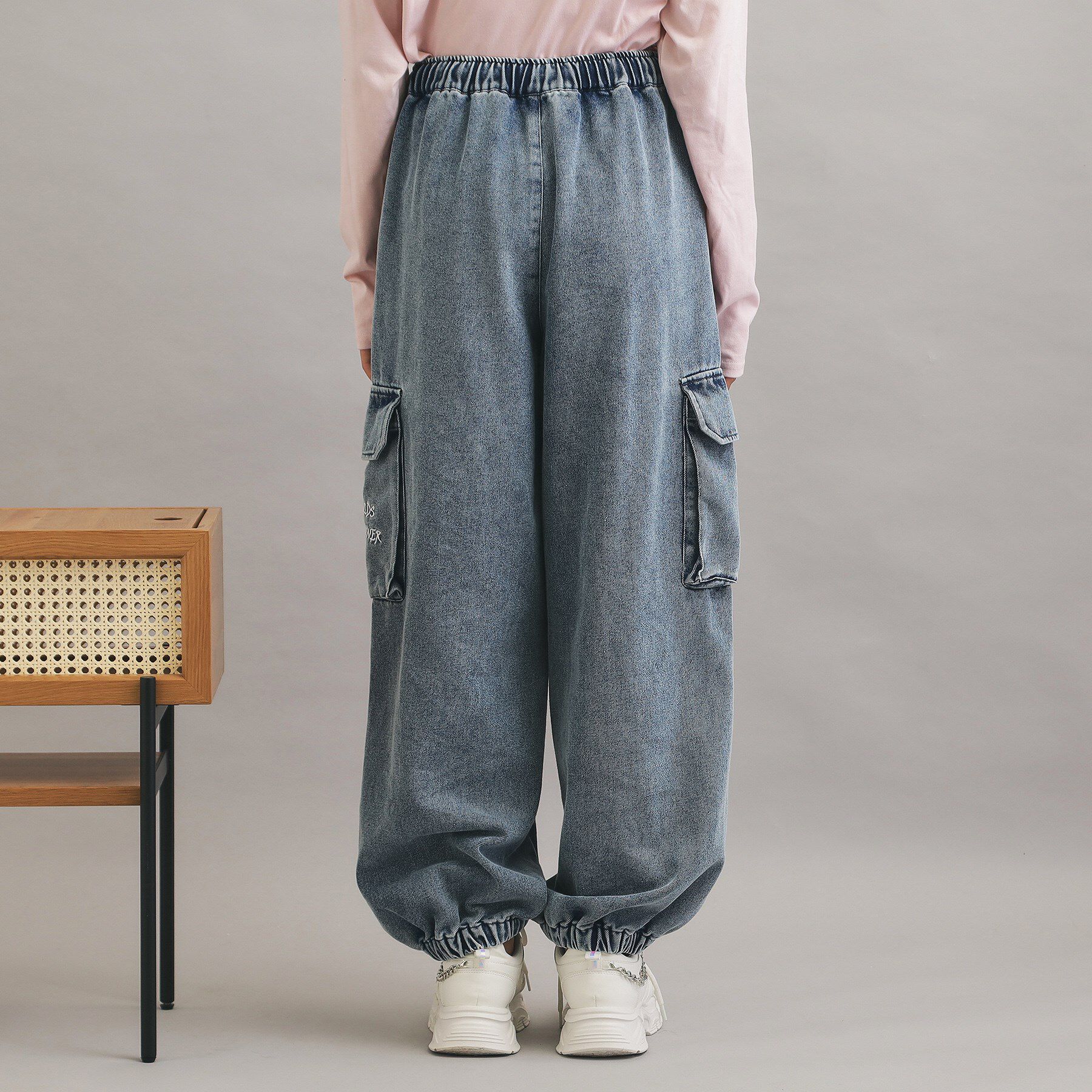 PINK-latte「らくがきデニムカーゴパンツ」|その他|