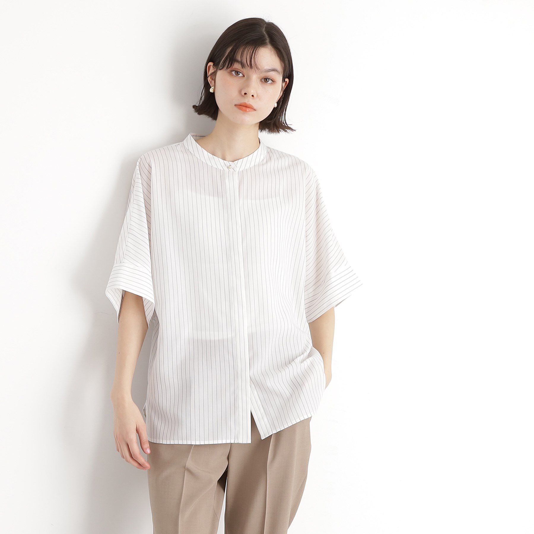 THE SHOP TK「ドルマンブラウス【7色展開/洗濯機OK/体型カバー】」|シャツ・ブラウス|スミクロストライプ(