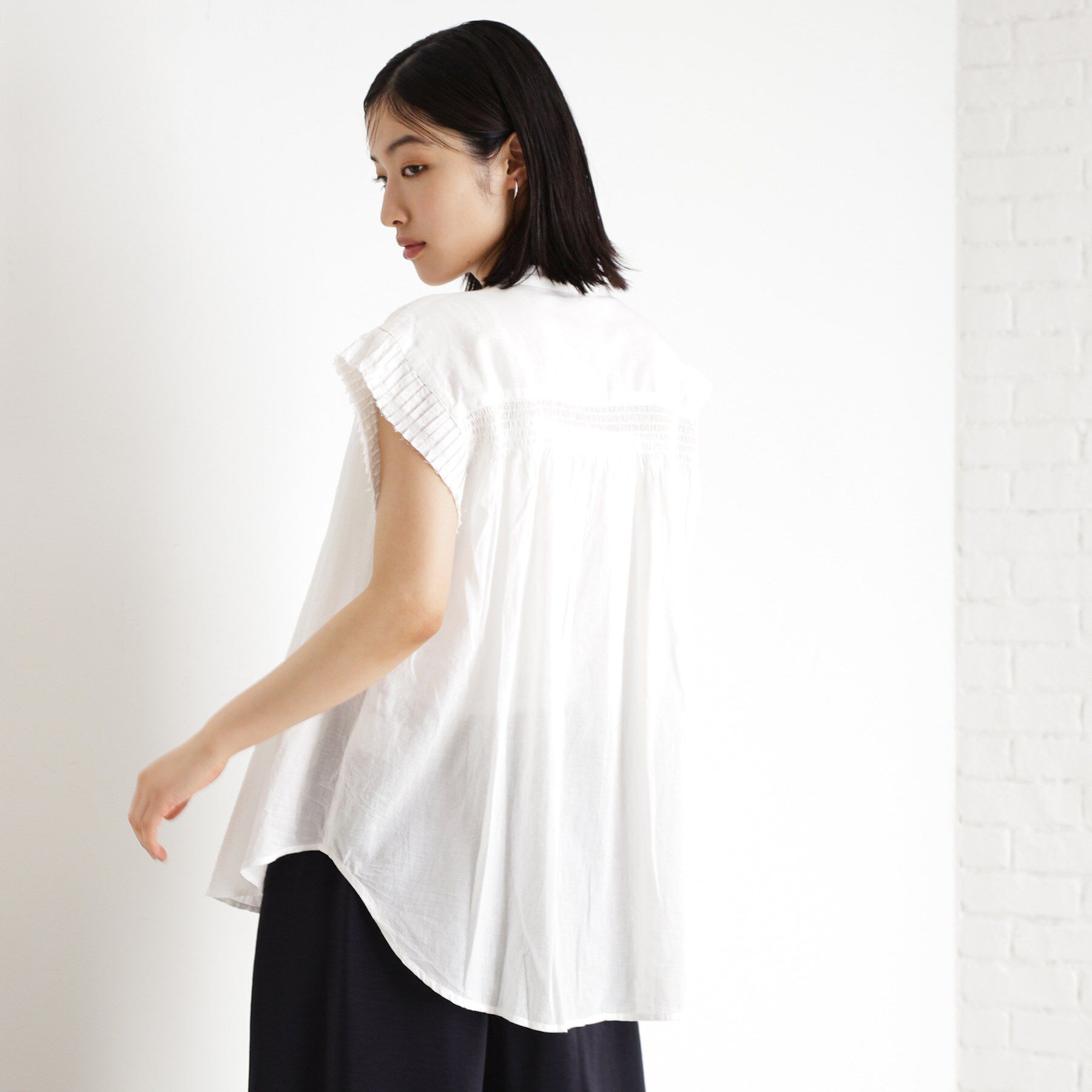 THE SHOP TK「シャーリングブラウス【洗える】」|シャツ・ブラウス|