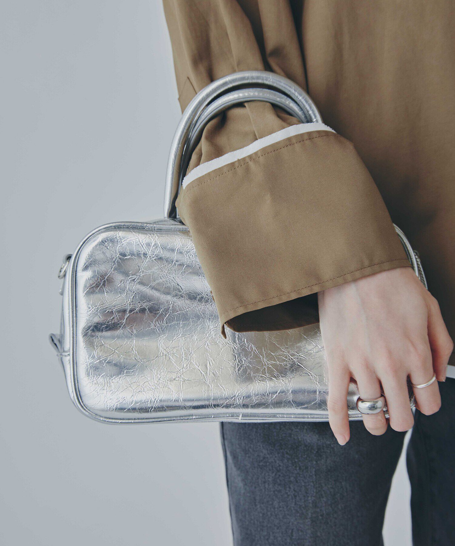  「スクエアボストンバッグ」|ショルダー・メッセンジャー|シルバー