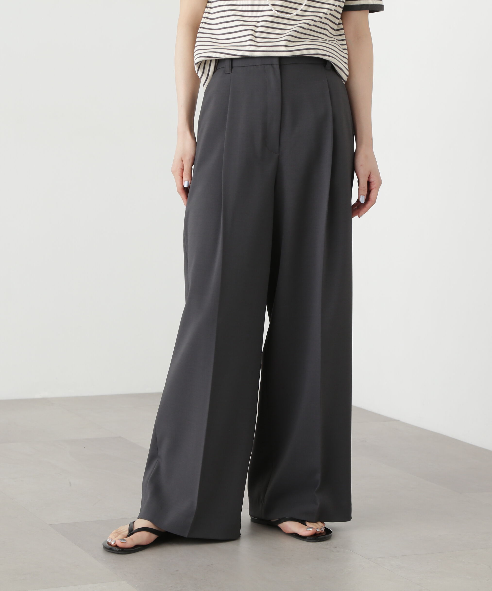  「ライトタックワイドパンツ」|その他|