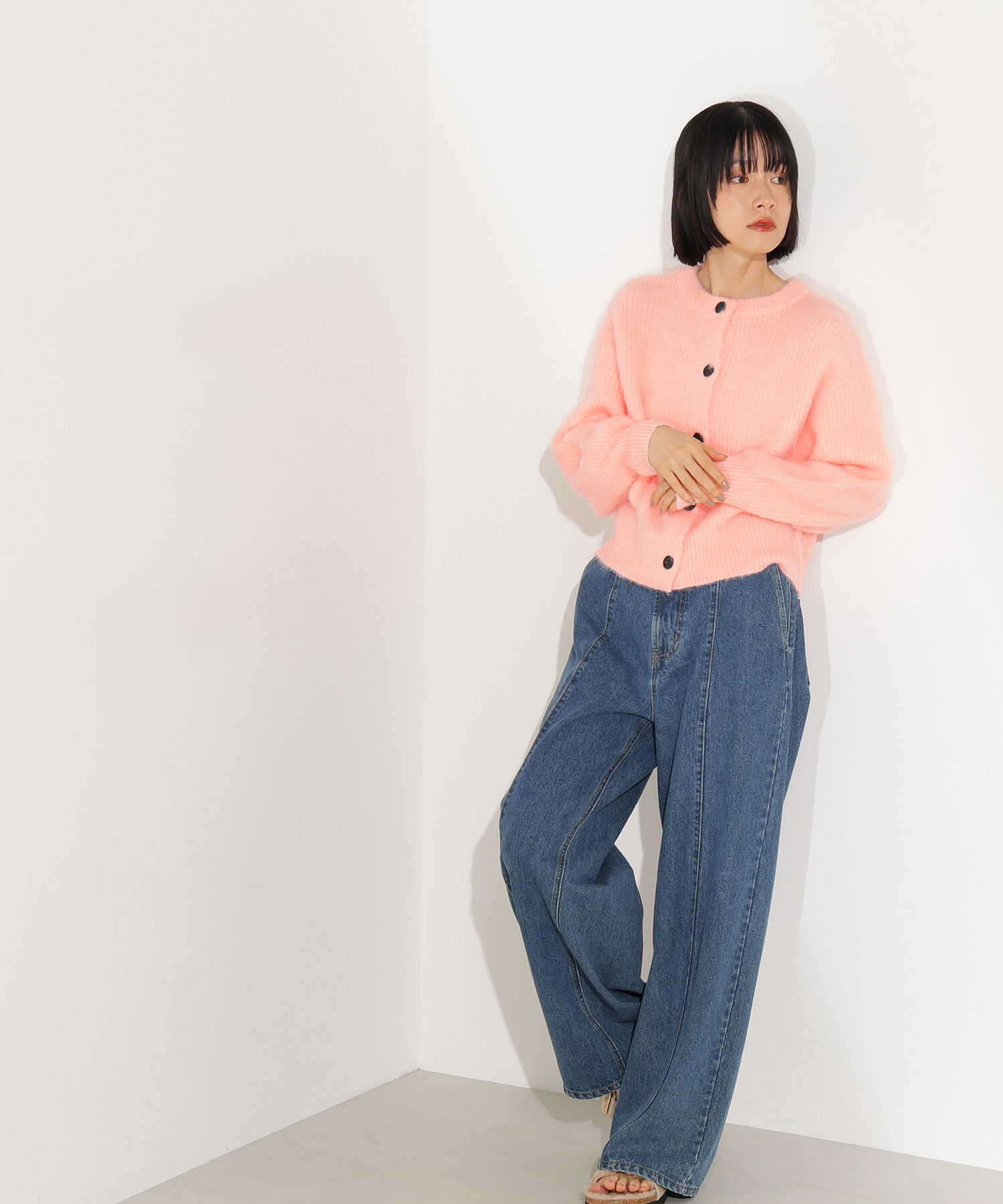  「クルーネックフェザーカーディガン」|ニット・セーター|