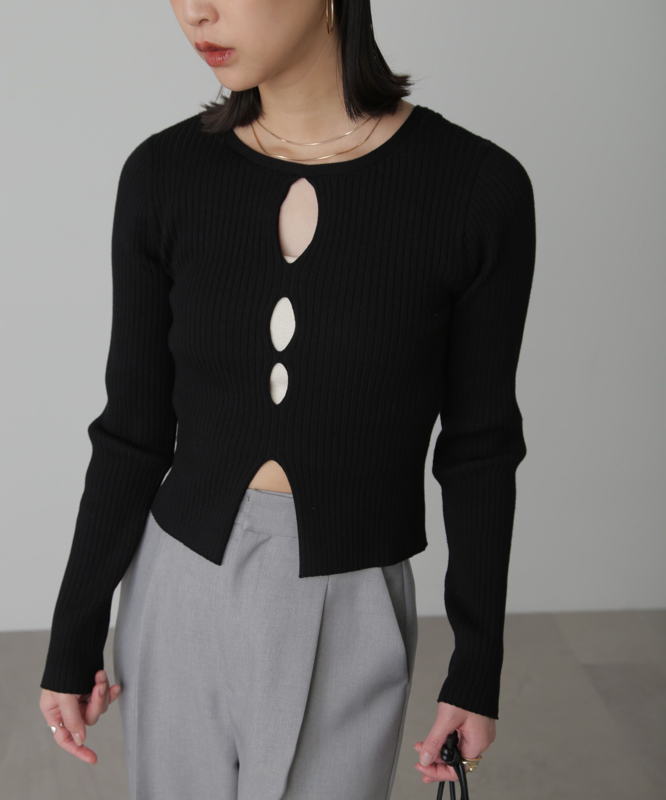  「前後2Wayスリットカットアウトリブニット」|ニット・セーター|ブラック