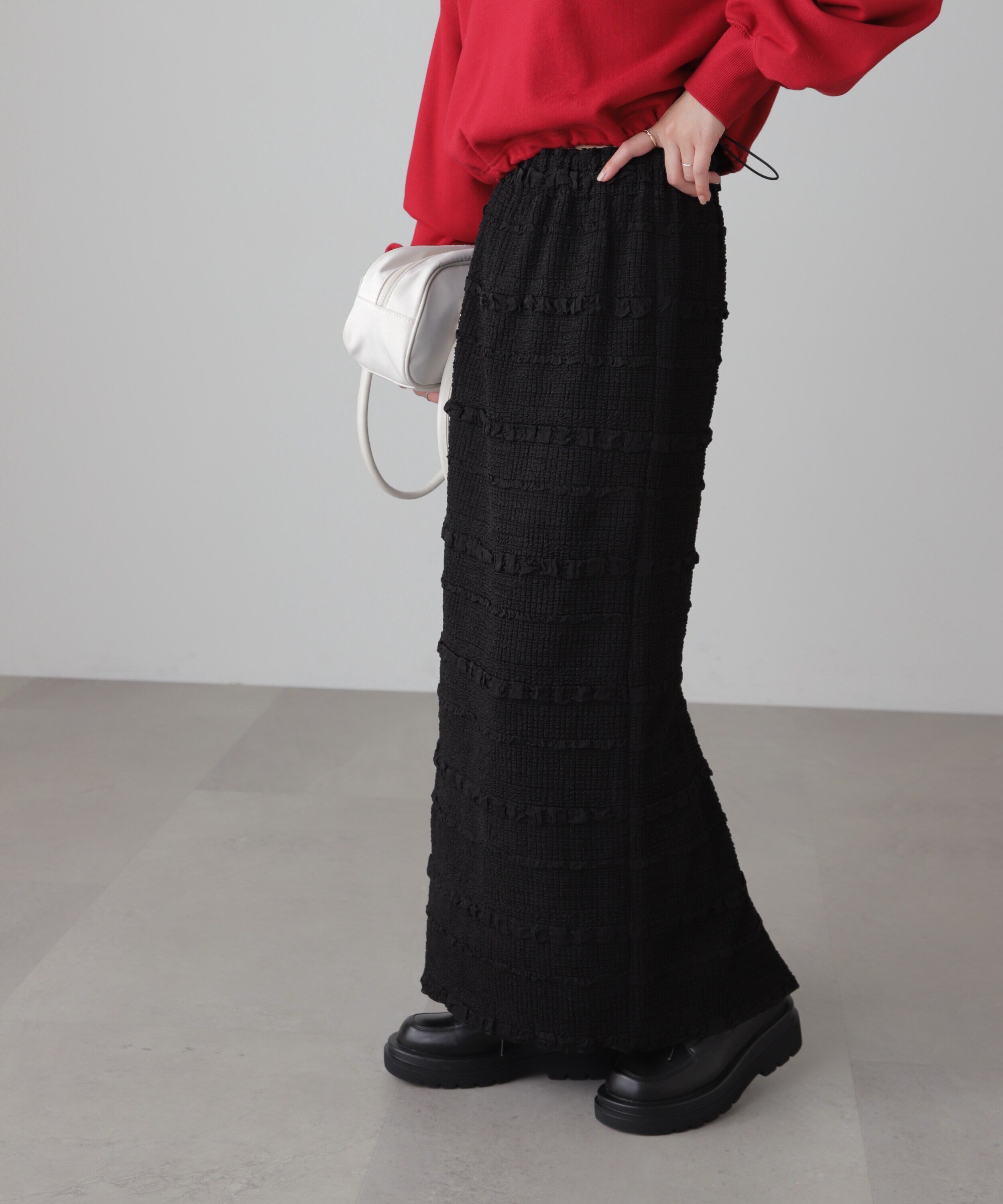  「ぽこぽこIラインスカート」|スカート|ブラック