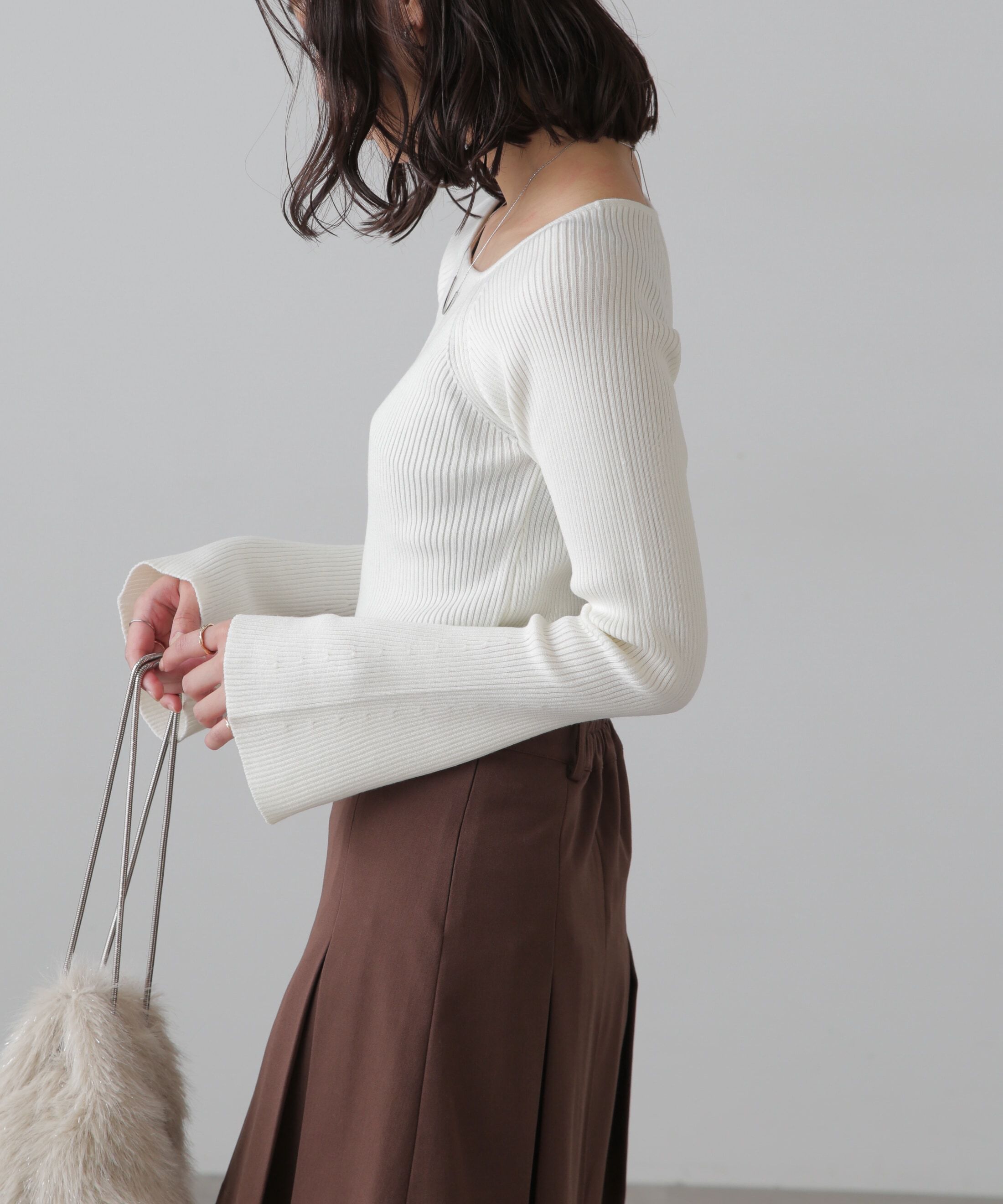  「スクエアネック袖フレアニット」|ニット・セーター|