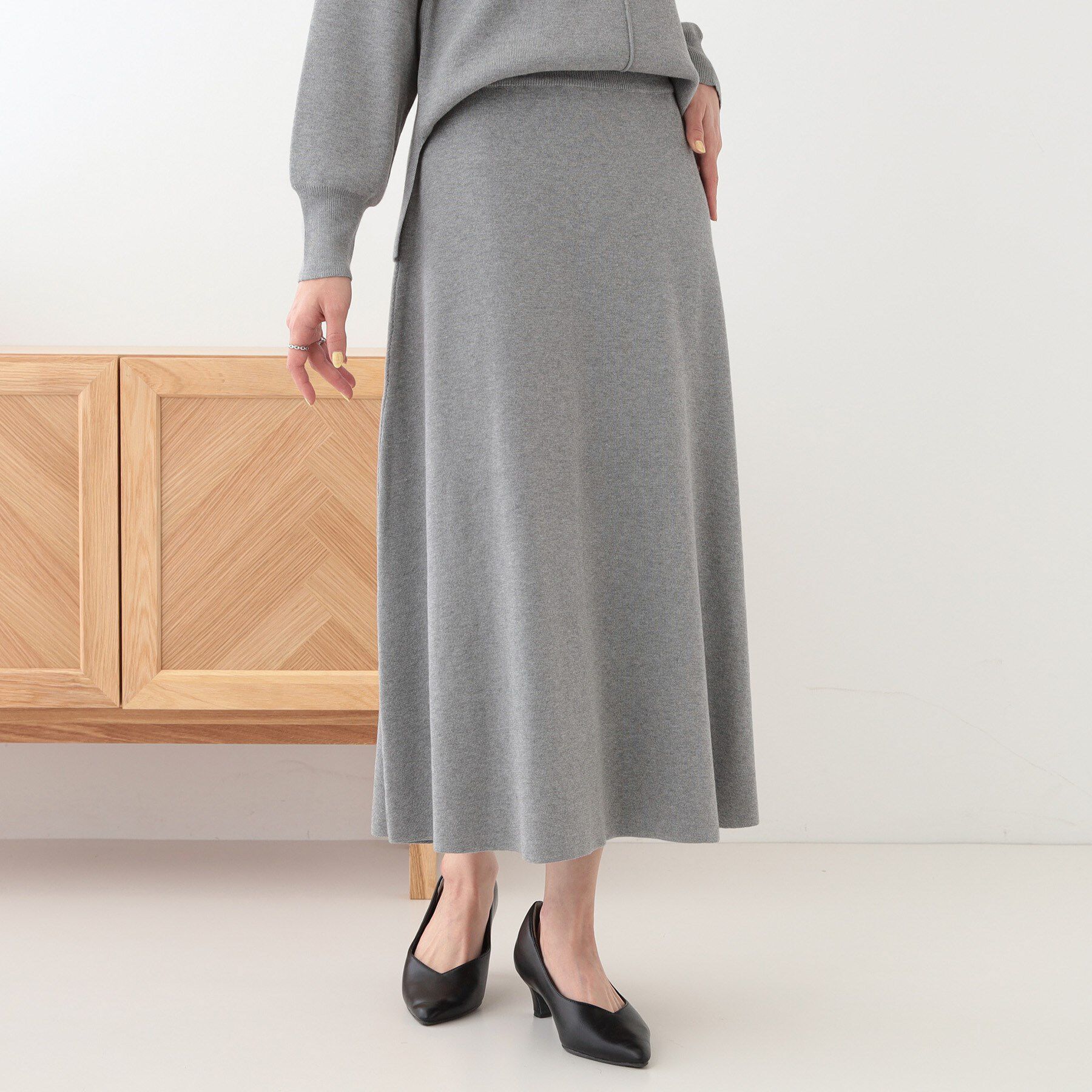 SHOO･LA･RUE「【セットアップ可/S-LL】大人上品に揺れる ニットフレアスカート」|スカート|