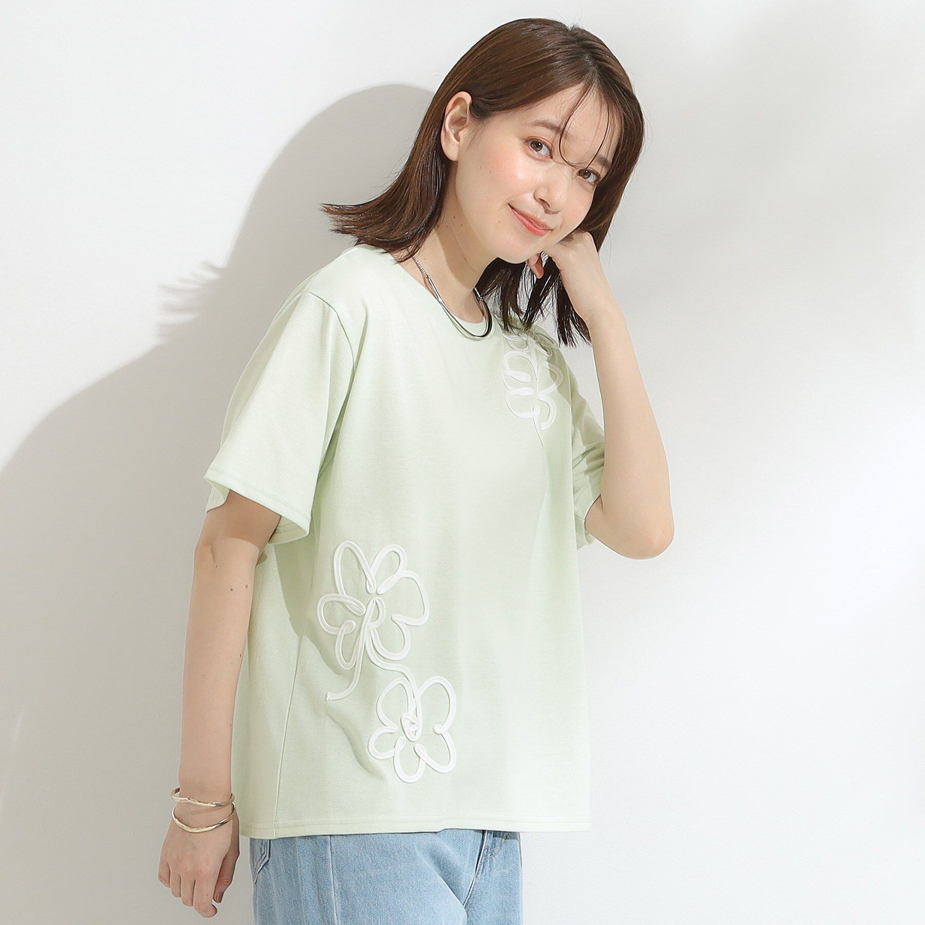 SHOO･LA･RUE「【S-LL】コーデの主役になる コード刺繍デザインＴシャツ」|Tシャツ・カットソー|