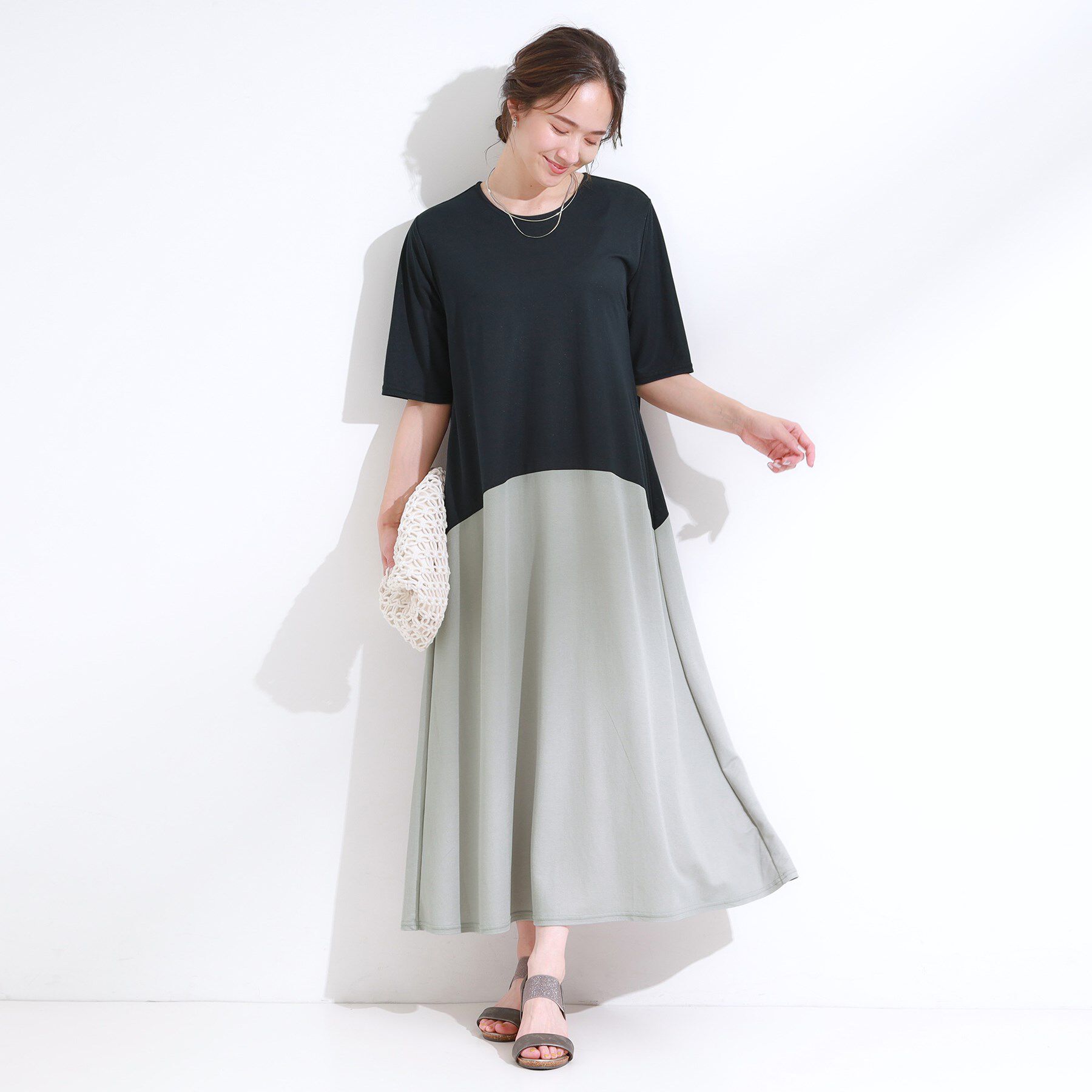 SHOO･LA･RUE「【S-LL/ひんやり/体型カバー】さらりと着られる バイカラーAラインワンピース」|ワンピース|