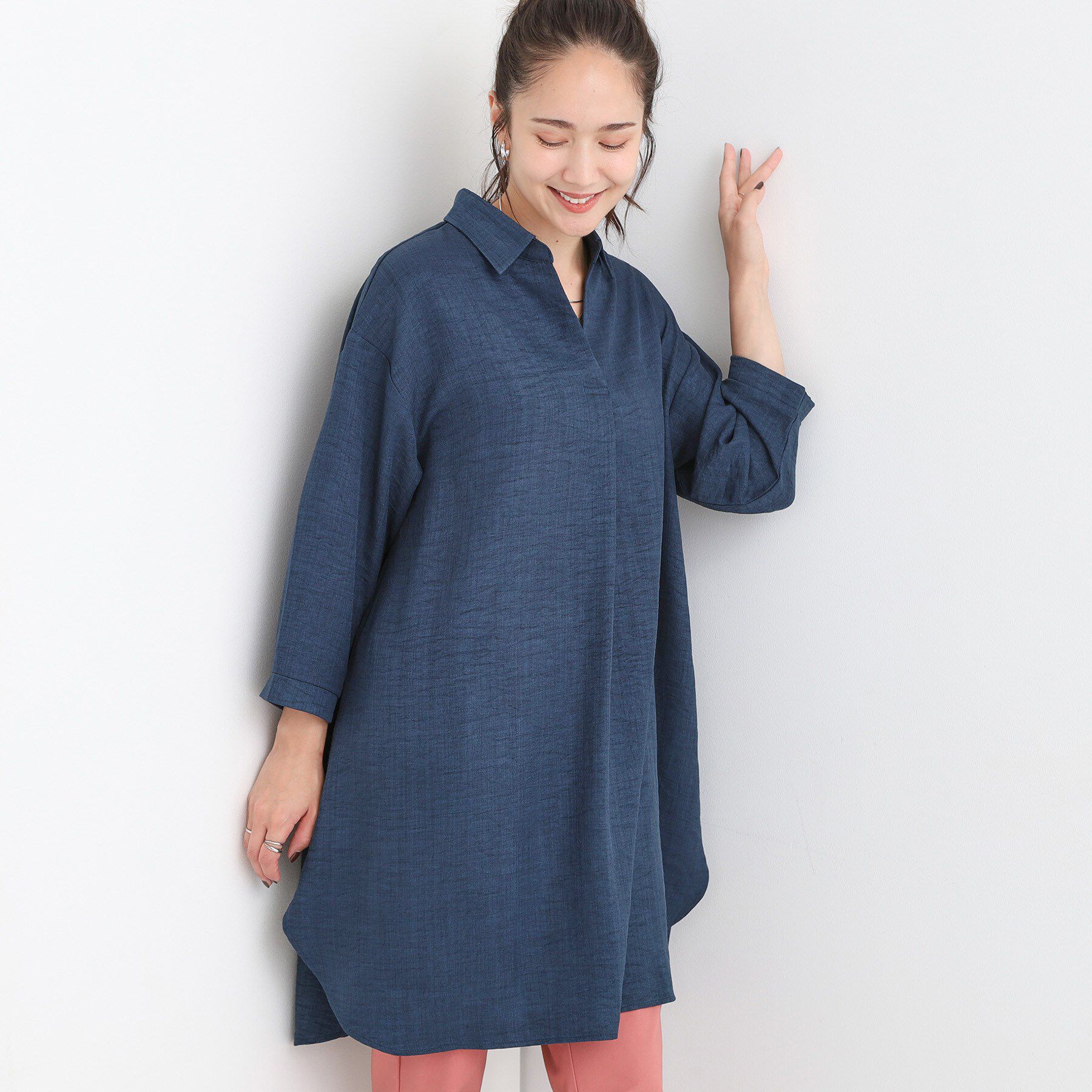 SHOO･LA･RUE「【S-LL/体型カバー】さらっとしたタッチが魅力 デニムライクチュニック」|チュニック|ブルー(093)