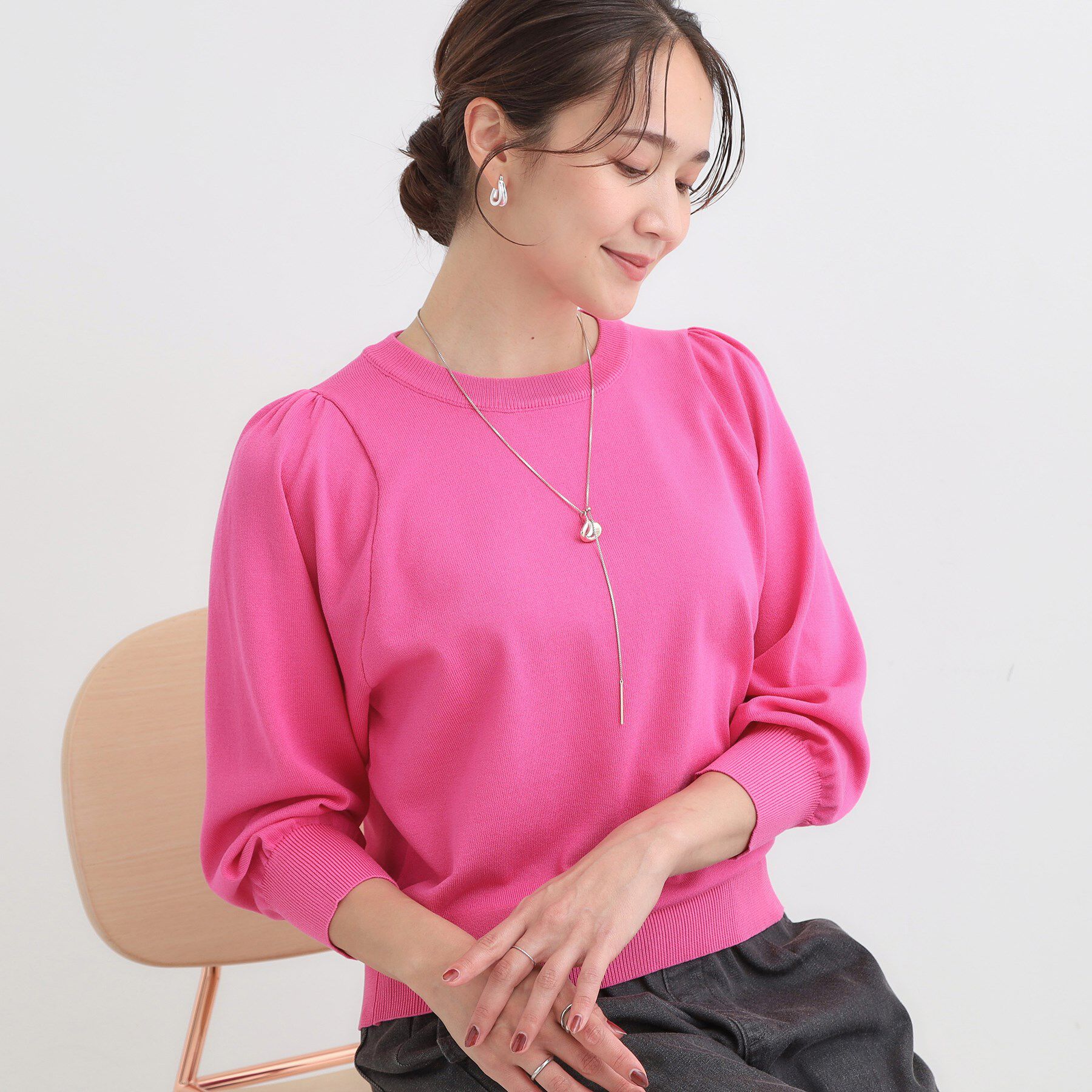 SHOO･LA･RUE「【洗濯機可/S-LL/アンサンブル可】8分袖で手元を華奢に魅せる さらっとタッチニット」|ニット・セーター|ピンク(073)