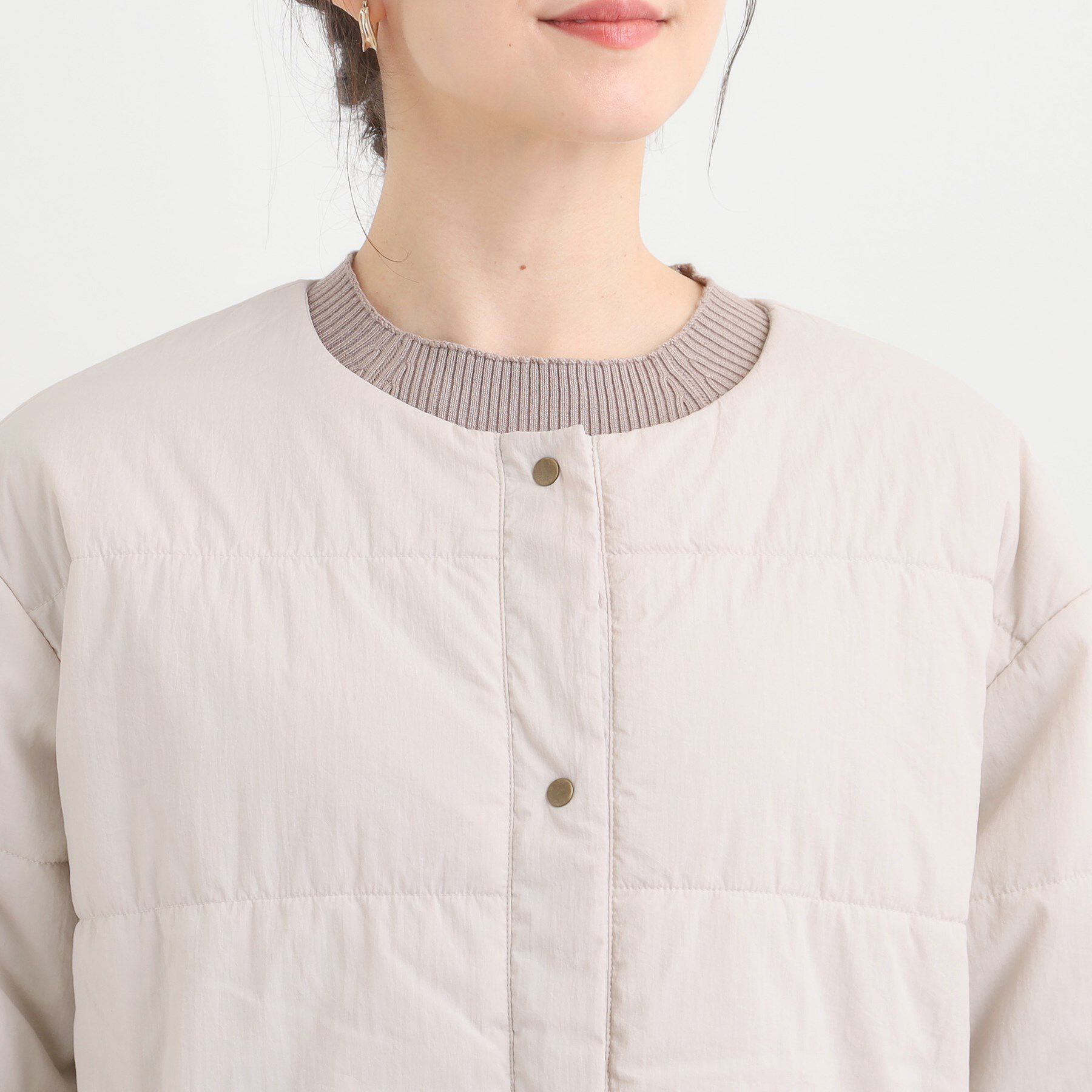 SHOO･LA･RUE「【洗濯機可/撥水/リバーシブル】 ノーカラー中綿ブルゾン」|ブルゾン・スタジャン|