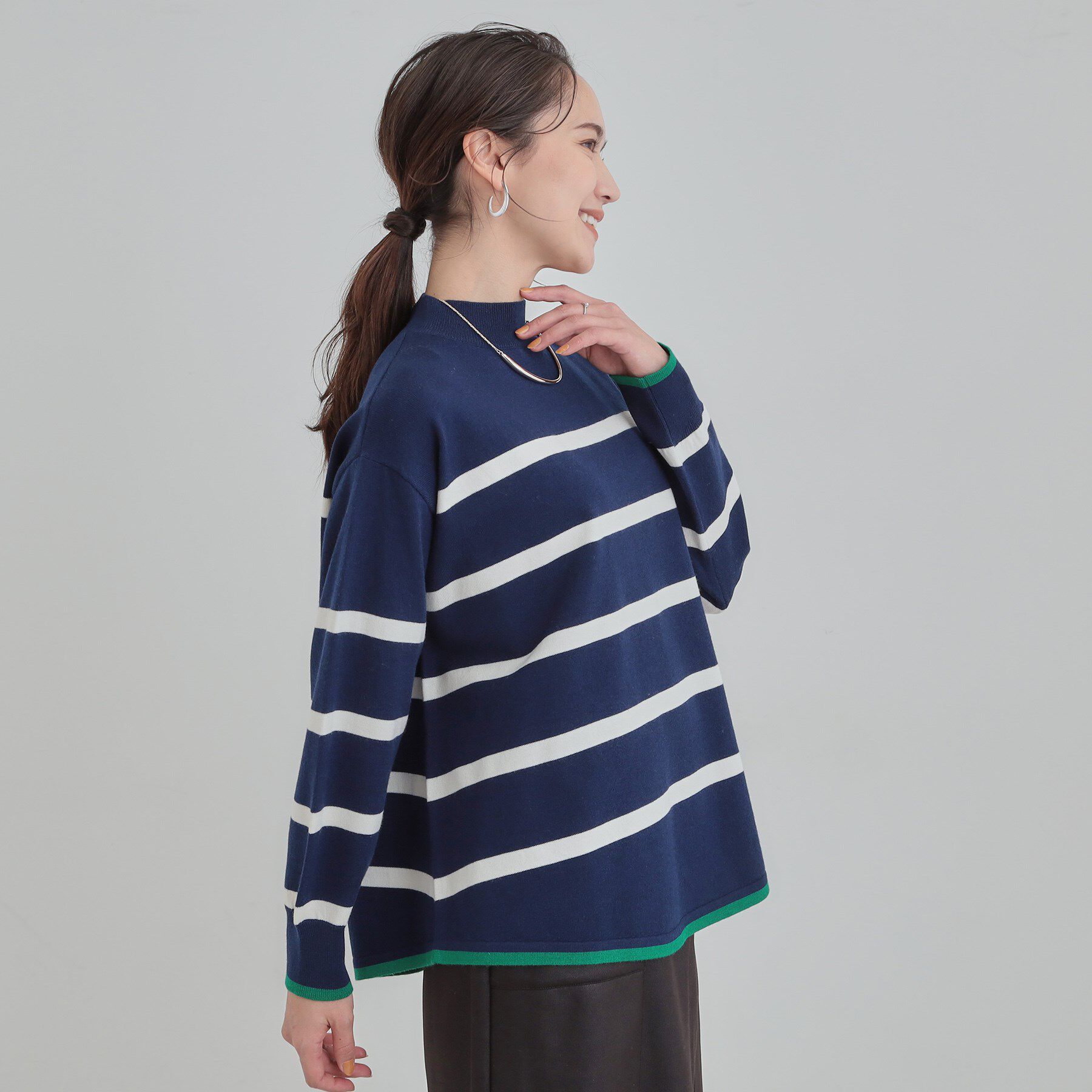 SHOO･LA･RUE「【洗濯機可/毛玉レス】春まで着られる 裾配色ボーダーニット」|ニット・セーター|