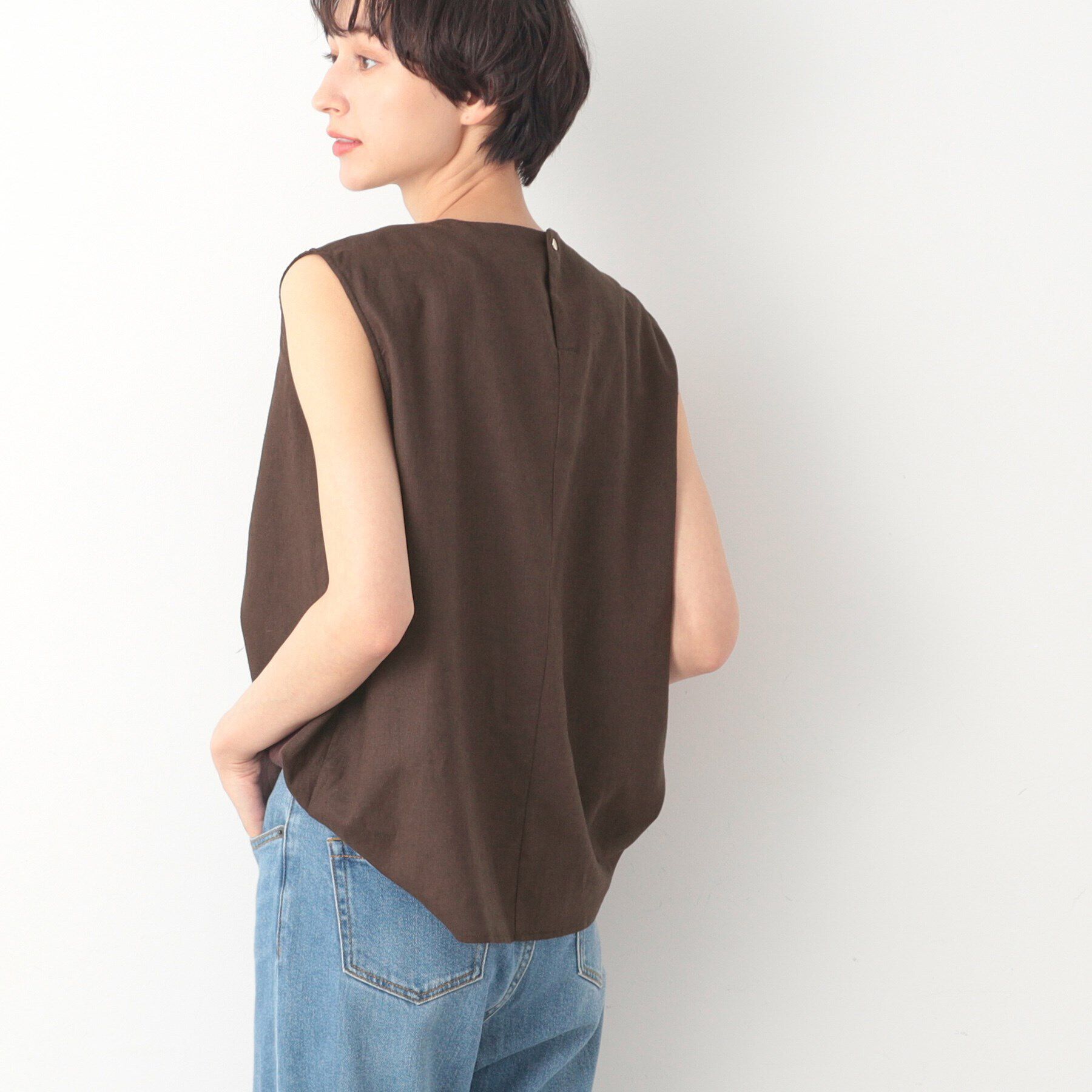 Dessin「フロントタックノースリーブブラウス」|シャツ・ブラウス|