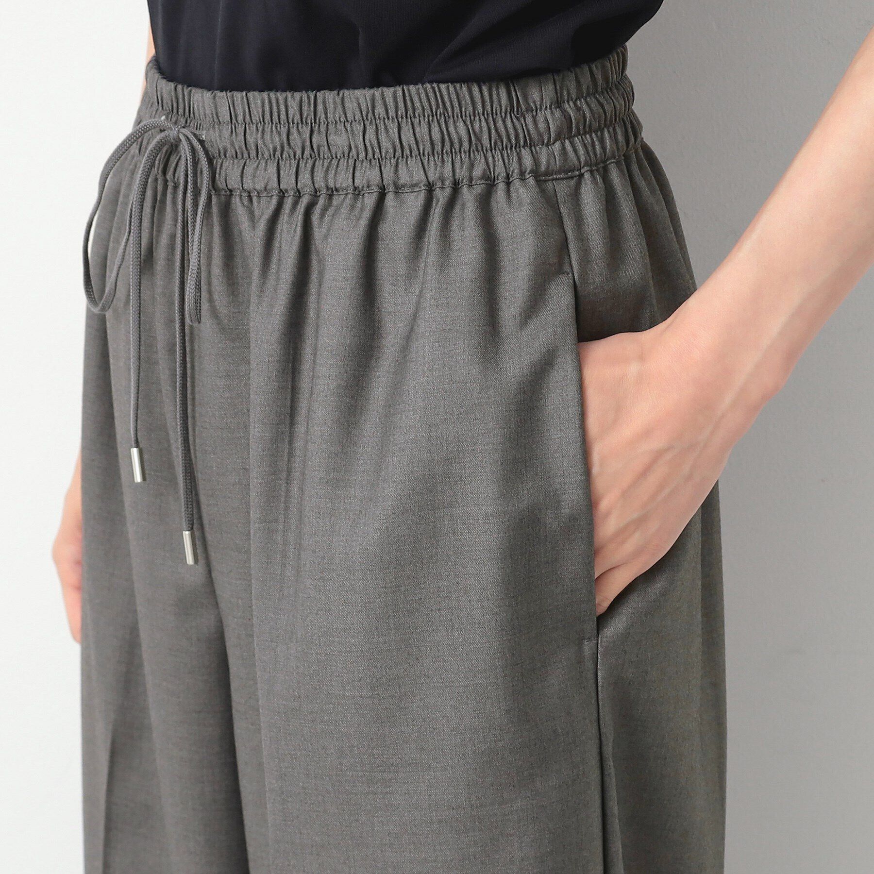 Dessin「【洗える】センタープレスワイドパンツ」|その他|