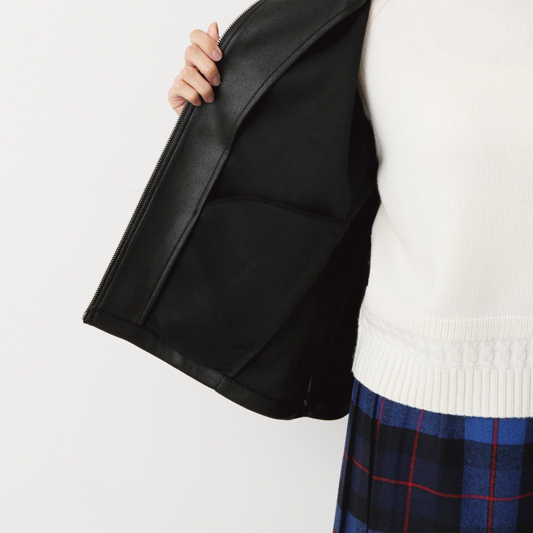 Dessin「【洗える】レザー調クルーネックジャケット」|ノーカラージャケット|