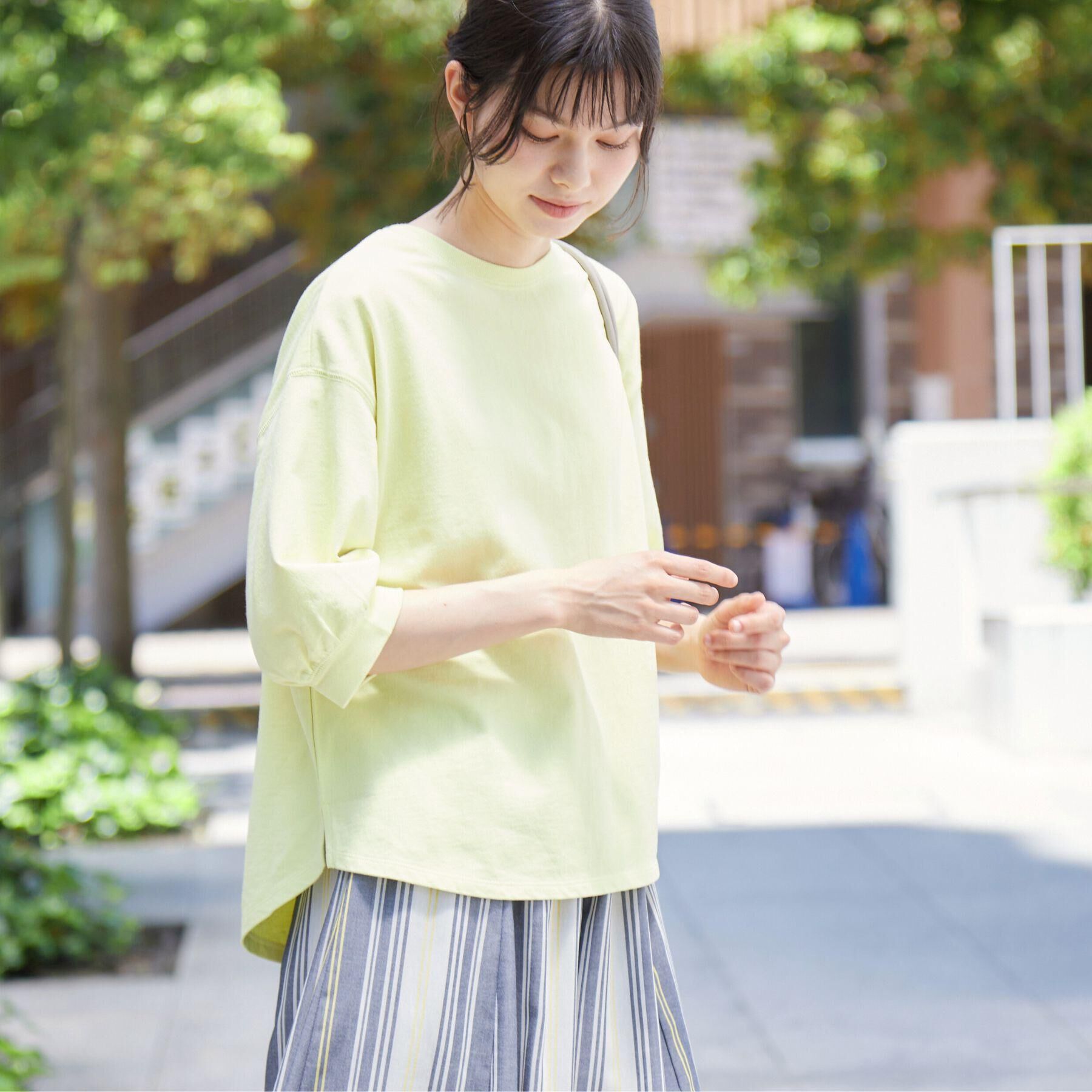 Dessin「【360度可愛い・洗える】バックヘンリーカットソー（5分袖/XS～L）」|Tシャツ・カットソー|