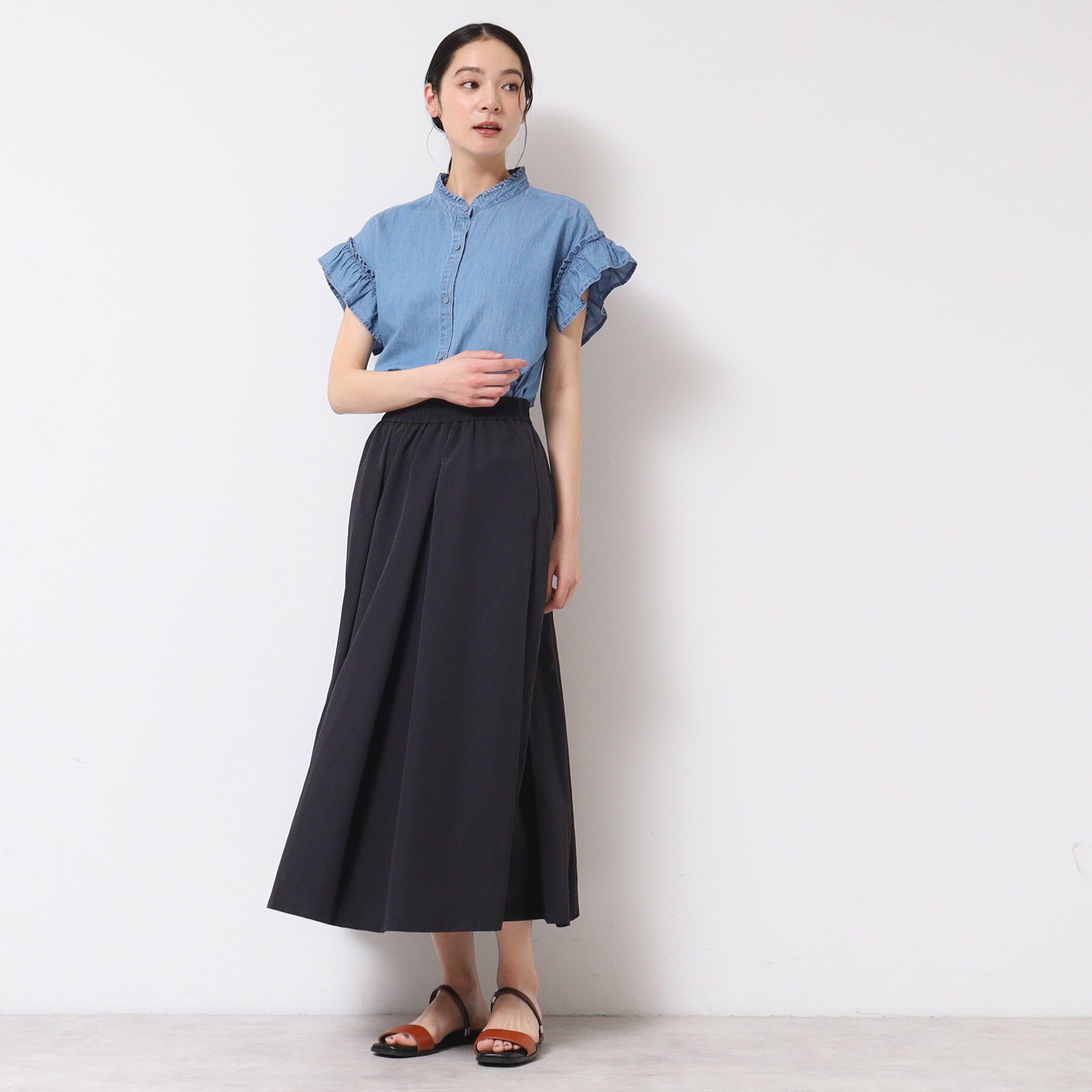 Dessin「【洗える】ギャザーフリル綿麻デニムブラウス」|シャツ・ブラウス|