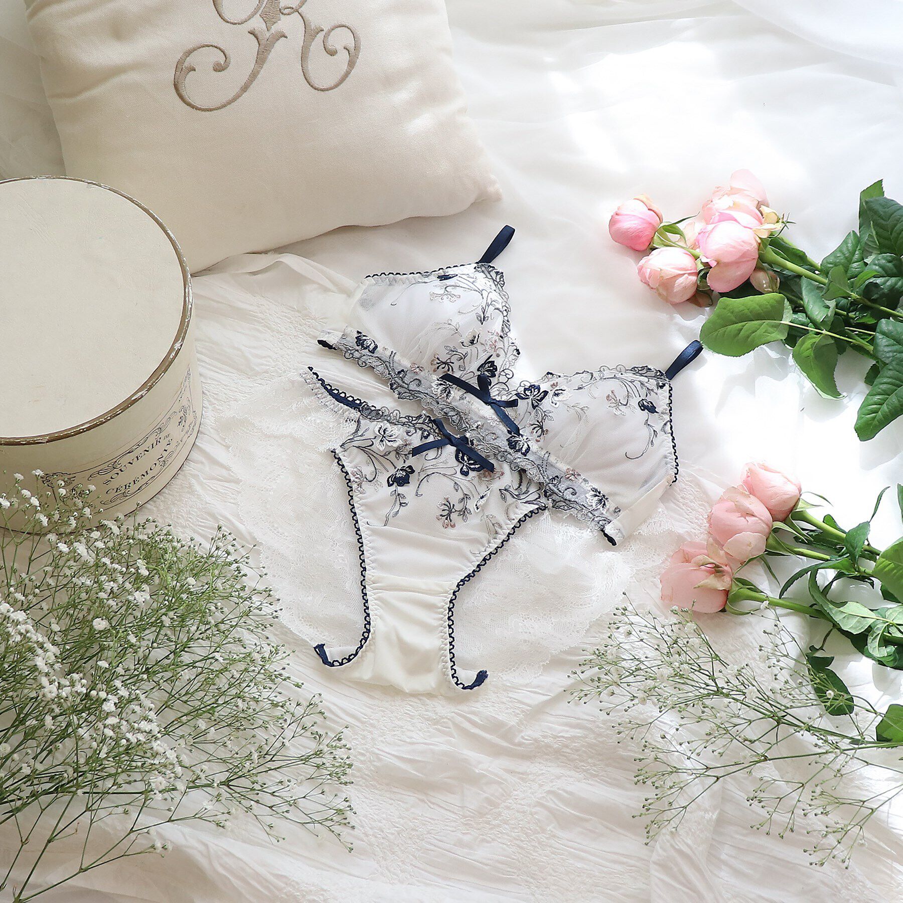 Risa Magli「カトリーヌ ソフトブラ」|インナー|