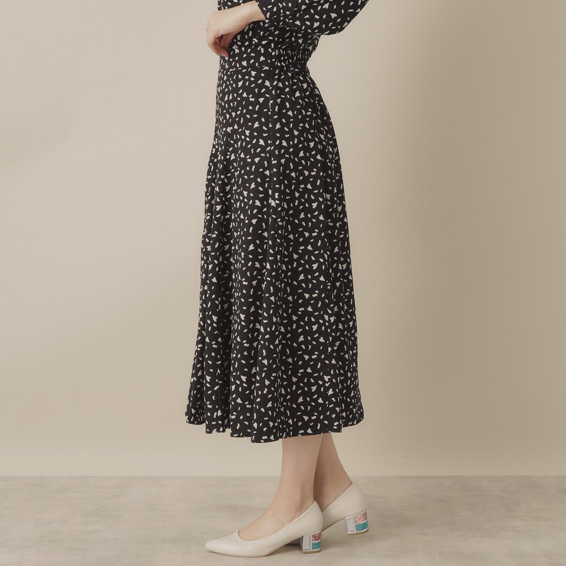 ITS&rsquo;DEMO「【手洗い可／セットアップ可／ウエストゴム】ハートプリントスカート」|スカート|