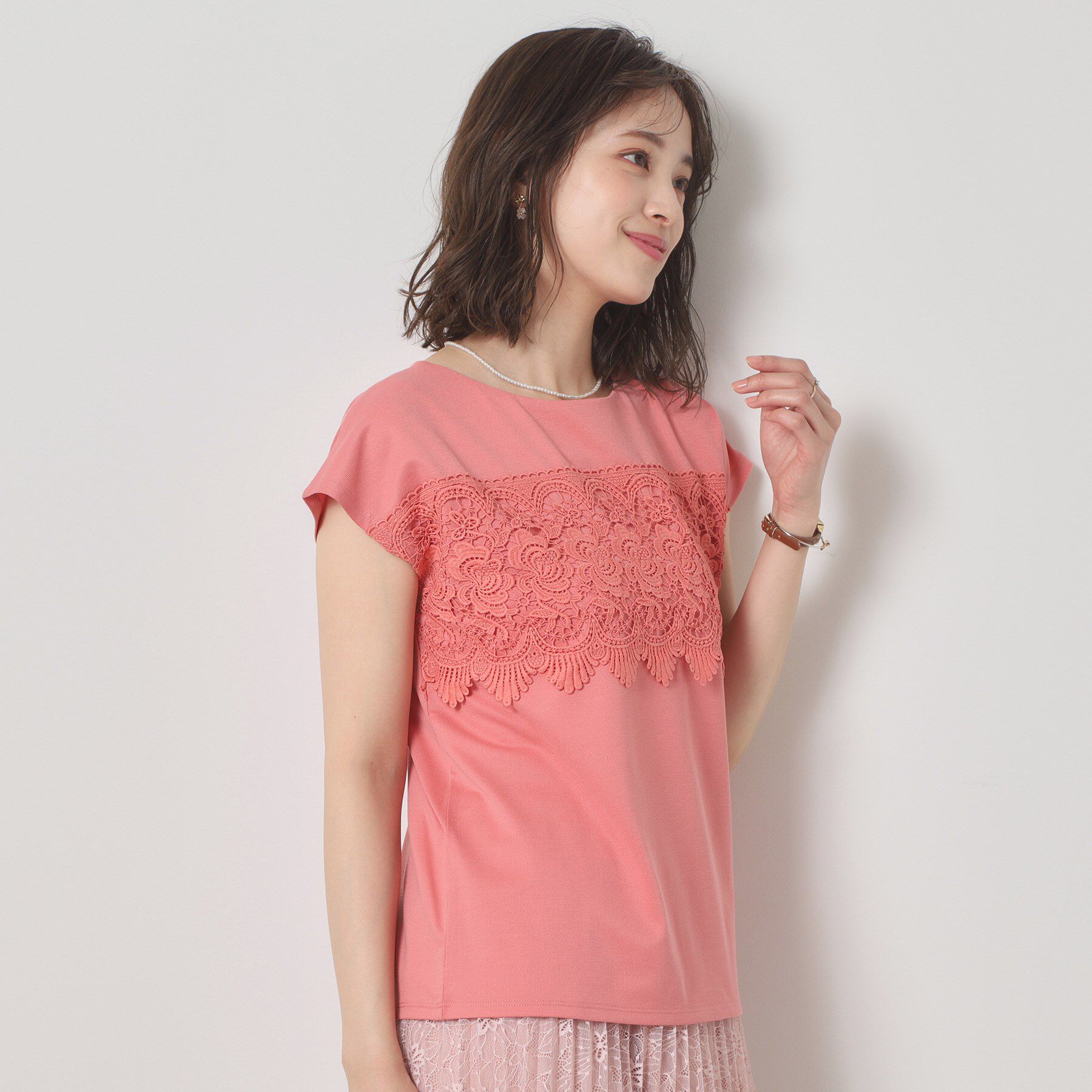 ITS&rsquo;DEMO「【吸水速乾／手洗い可／洗濯後しわになりにくい】カットミラノフロントレーストップス」|Tシャツ・カットソー|