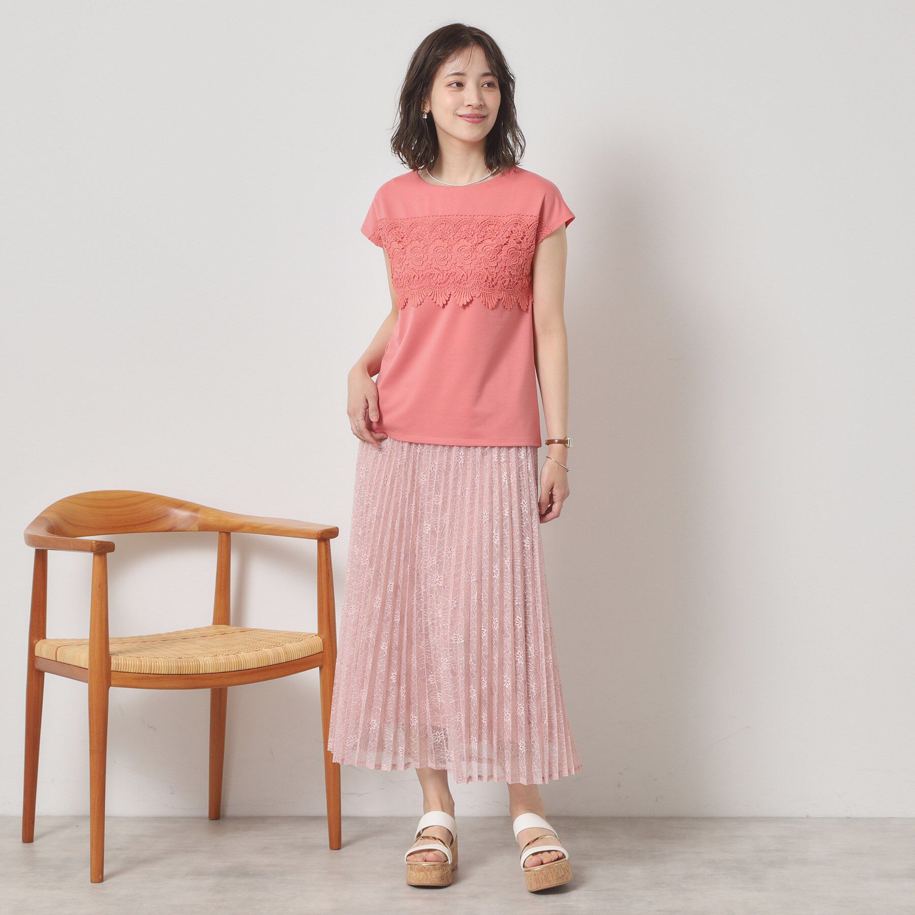 ITS&rsquo;DEMO「【吸水速乾／手洗い可／洗濯後しわになりにくい】カットミラノフロントレーストップス」|Tシャツ・カットソー|