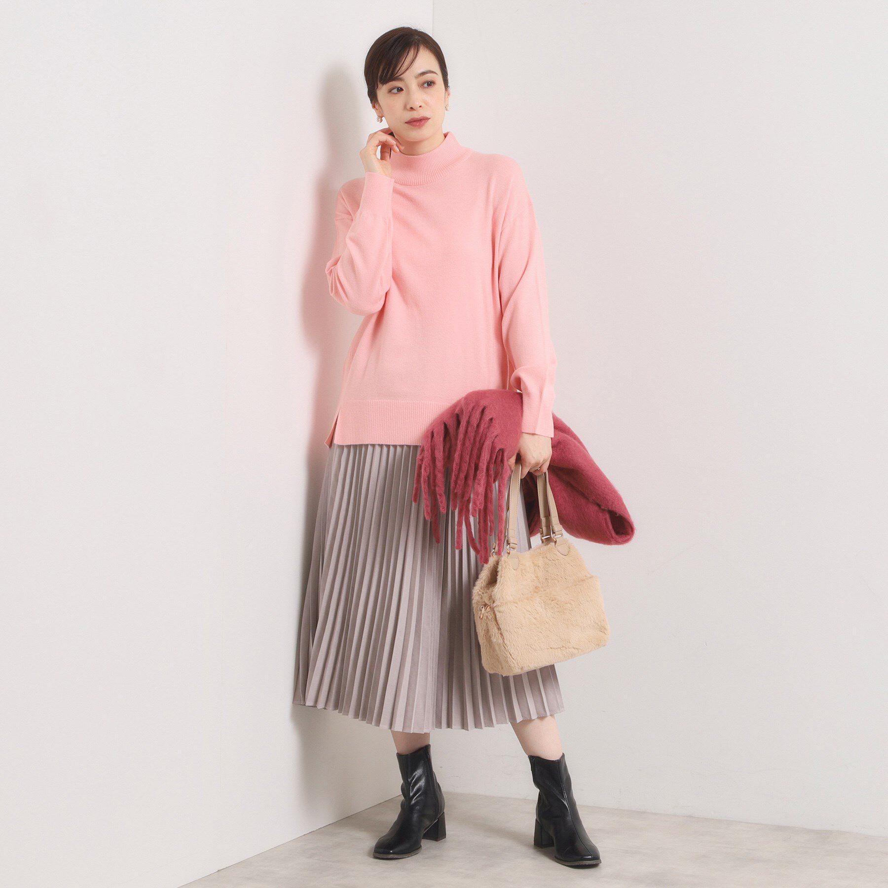 ITS&rsquo;DEMO「【静電気防止／手洗い可】クリーミータッチハイネックニット」|ニット・セーター|