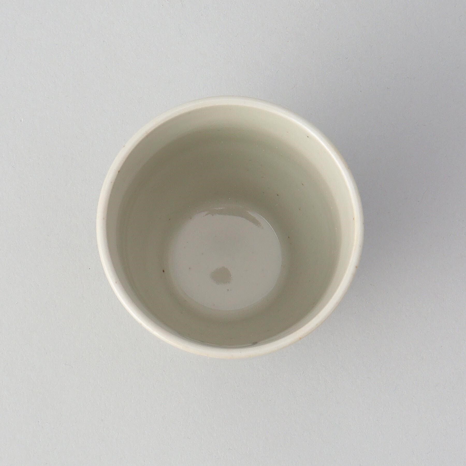 212 KITCHEN STORE「ぎゅっとおにぎりさん 湯呑み 梅」|食器・キッチングッズ|