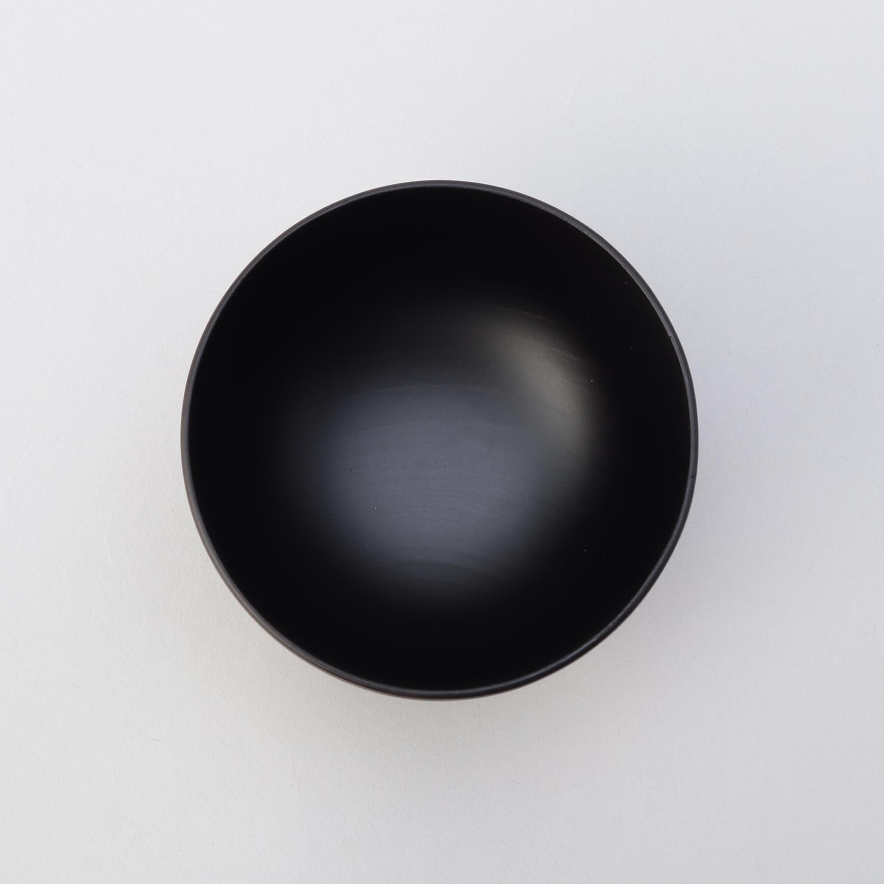 212 KITCHEN STORE「ぎゅっとおにぎりさん 木製汁椀 黒」|食器・キッチングッズ|