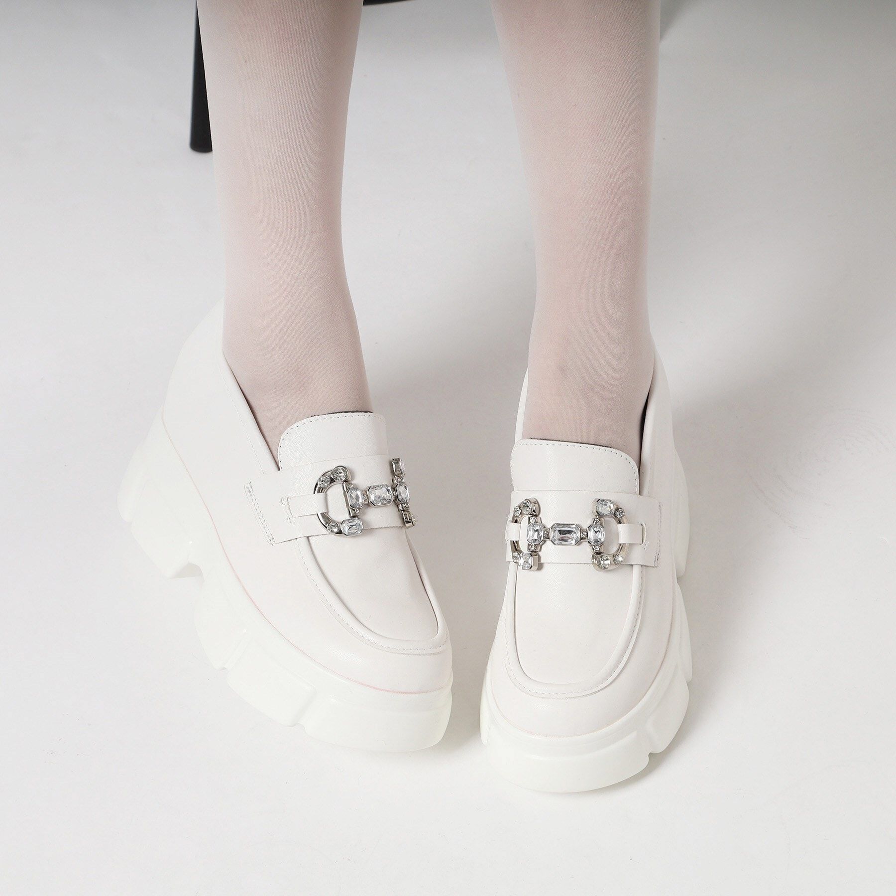 csT&P「厚底キラキラチャーム付きローファーパンプス」|パンプス|