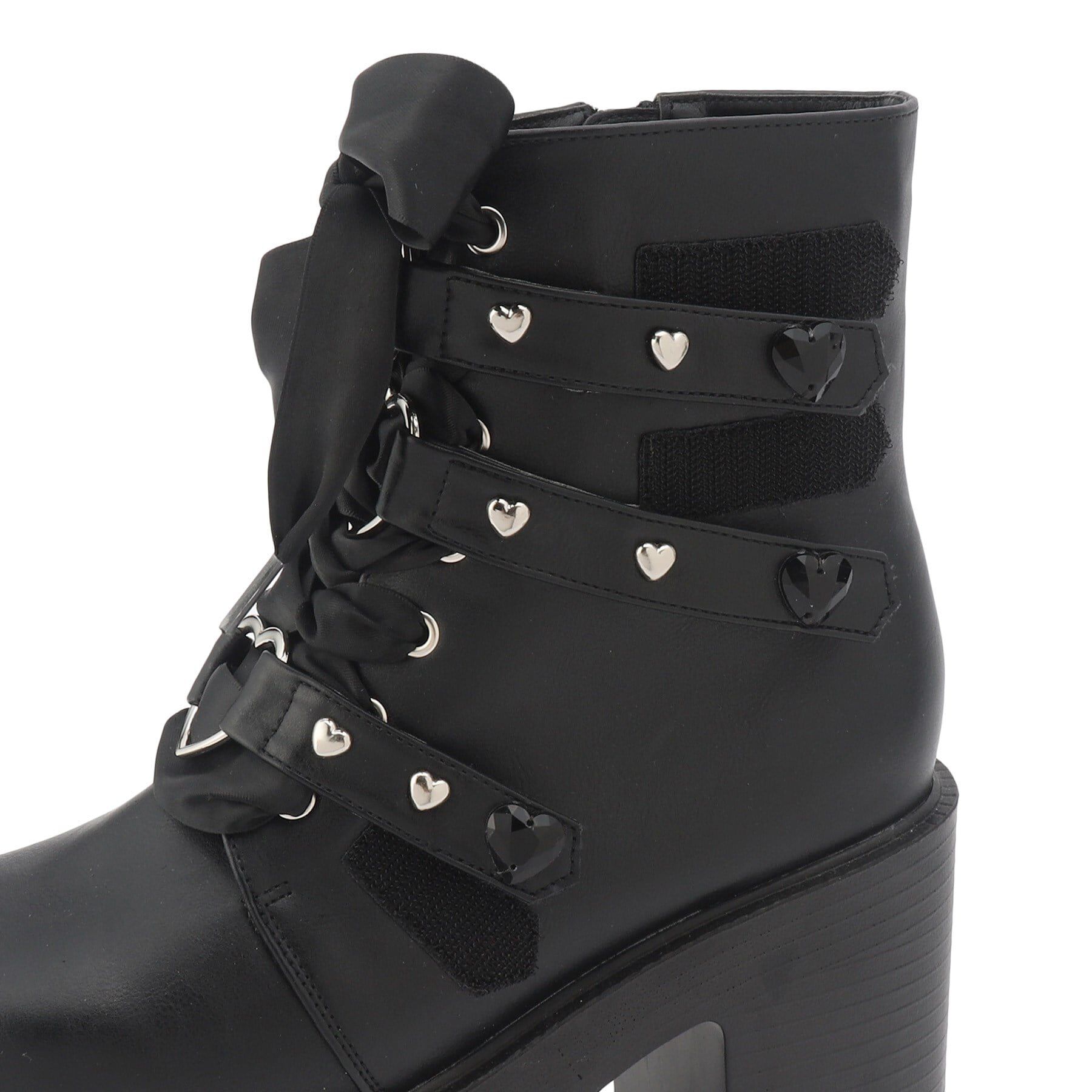 csT&P「厚底キラキラハート付きブーツ」|ショートブーツ|