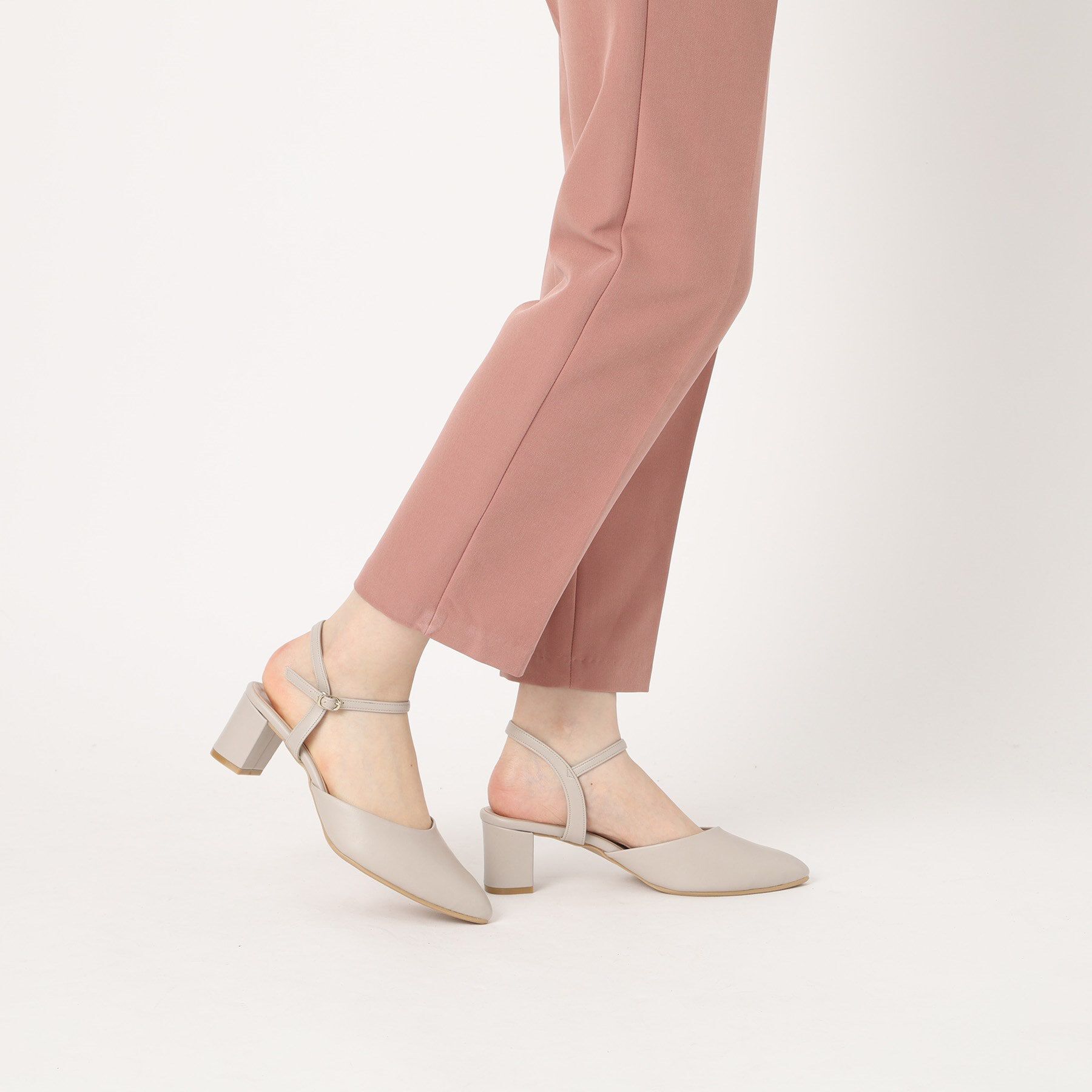 ESPERANZA「アンクルストラップパンプス」|パンプス|