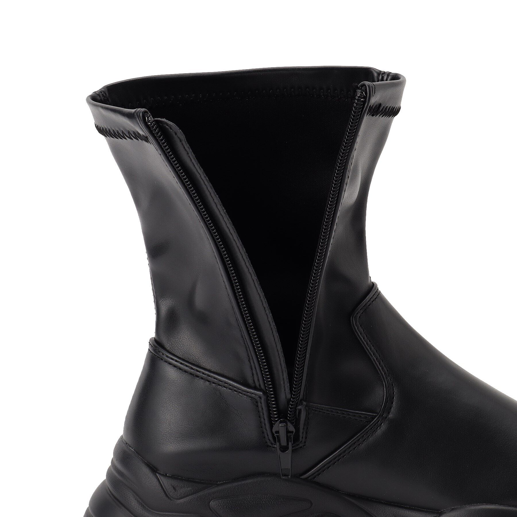 csT&P「厚底スニーカー底ブーツ」|ショートブーツ|