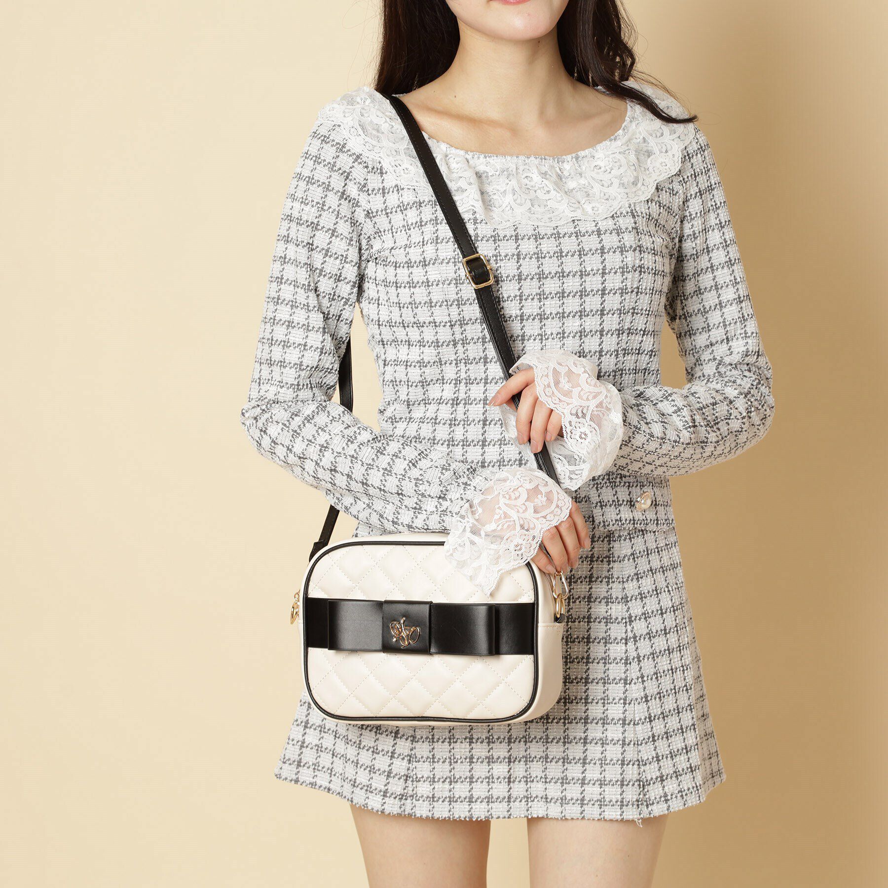 Ober Tashe「キルティングリボンショルダーバッグ」|ショルダー・メッセンジャー|