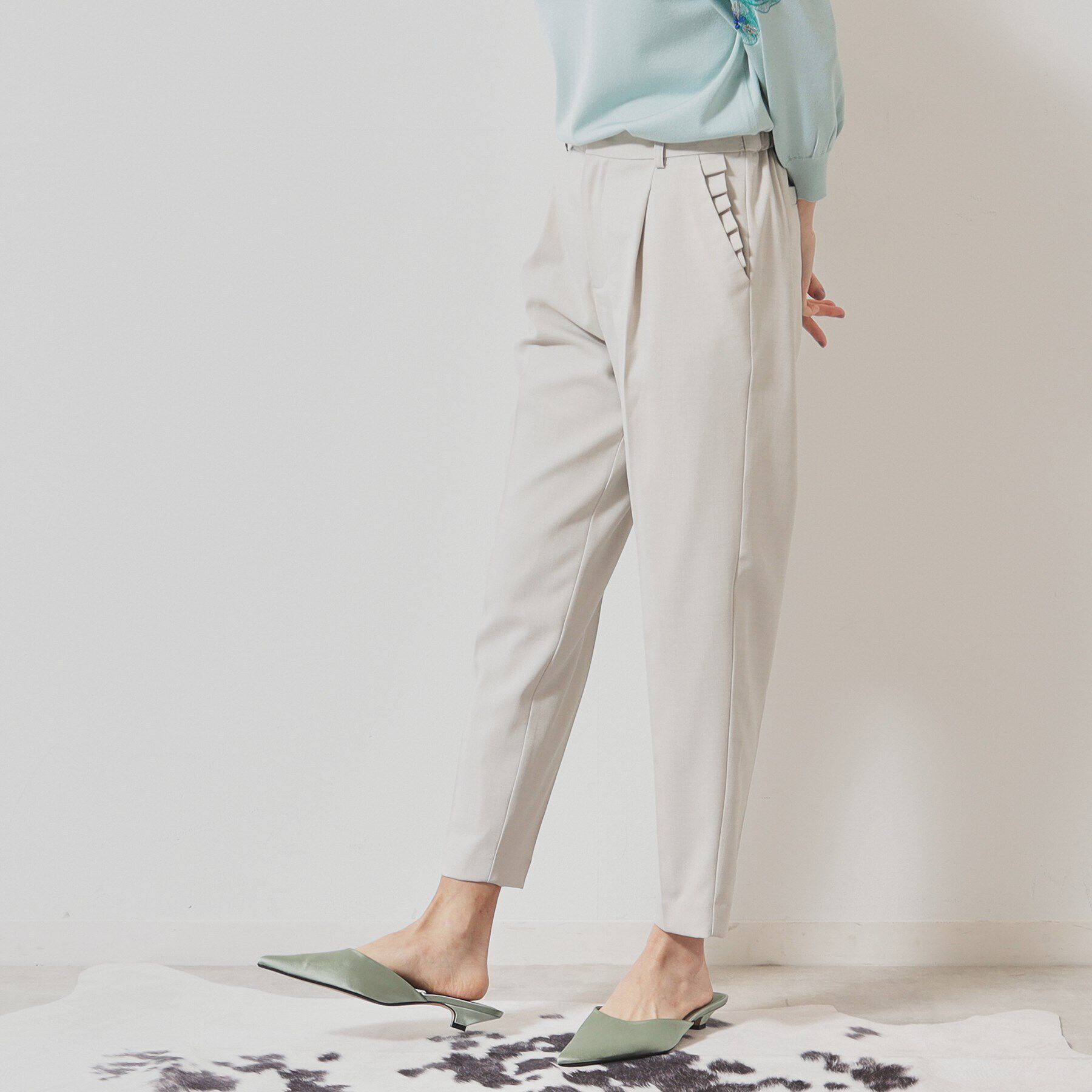 SunaUna「【ポケットフリル／大人フェミニン】テーパードパンツ」|その他|