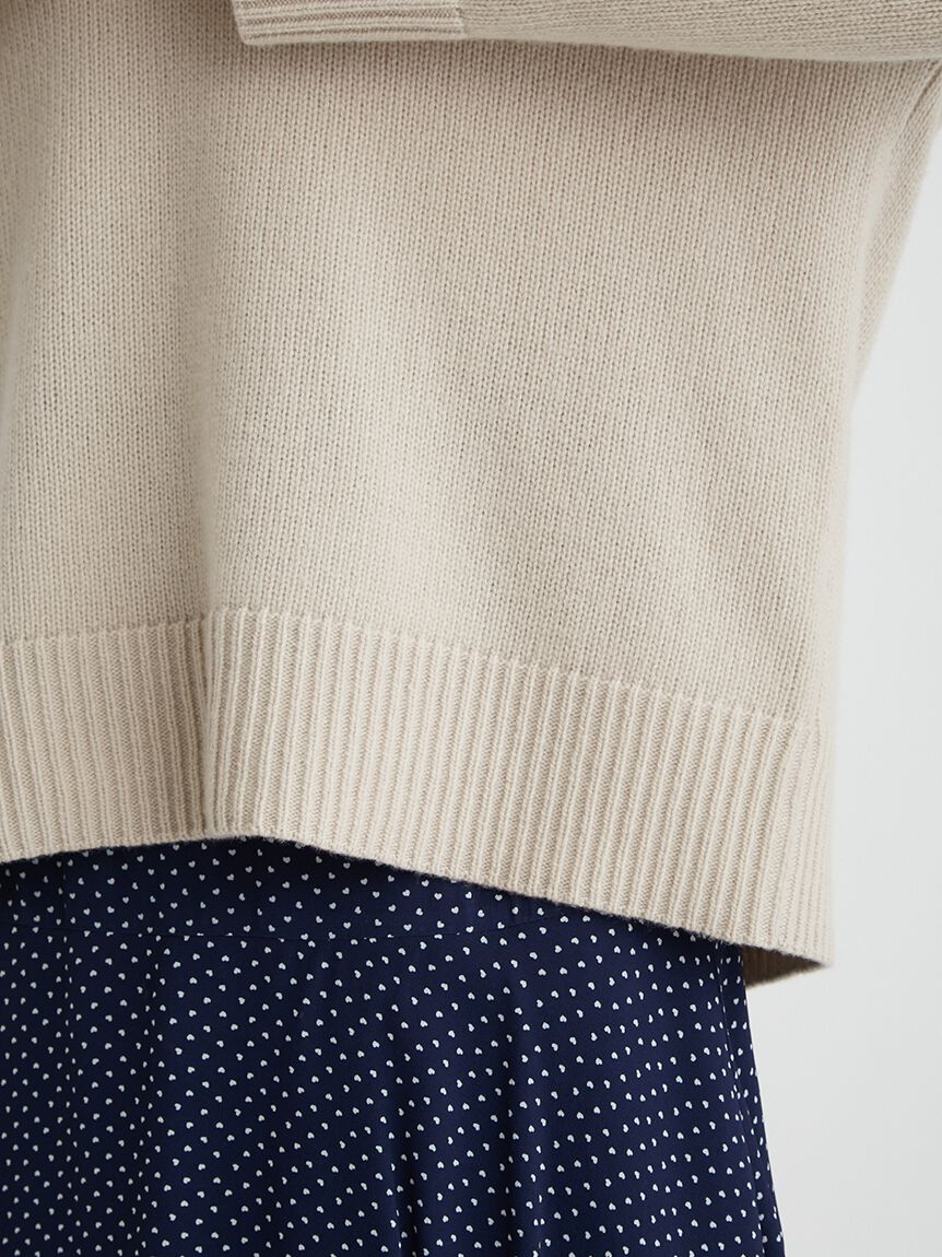 Mila Owen「Vネックハイラインウォッシャブルニット」|ニット・セーター|