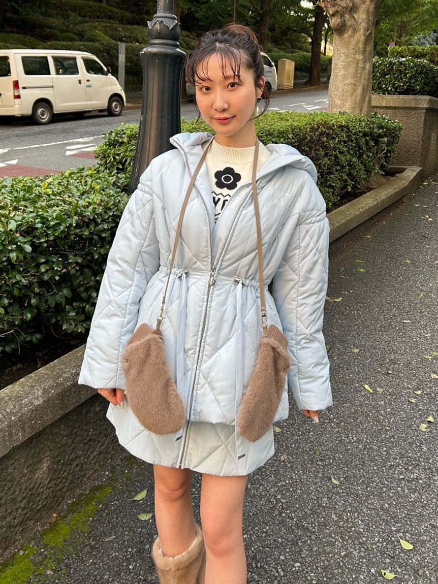 LILY BROWN「【LILY BROWN&times;MARY QUANT】デイジーチャーム付きクラシカルキルティングコート」|その他|