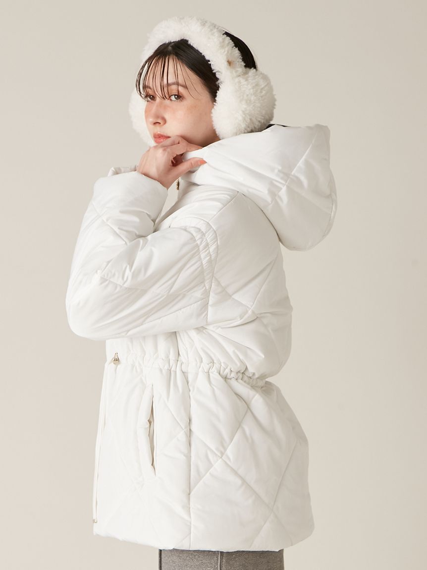 LILY BROWN「【LILY BROWN&times;MARY QUANT】デイジーチャーム付きクラシカルキルティングコート」|その他|