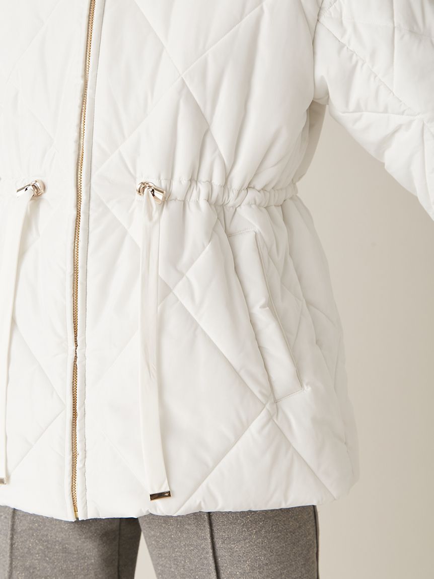 LILY BROWN「【LILY BROWN&times;MARY QUANT】デイジーチャーム付きクラシカルキルティングコート」|その他|