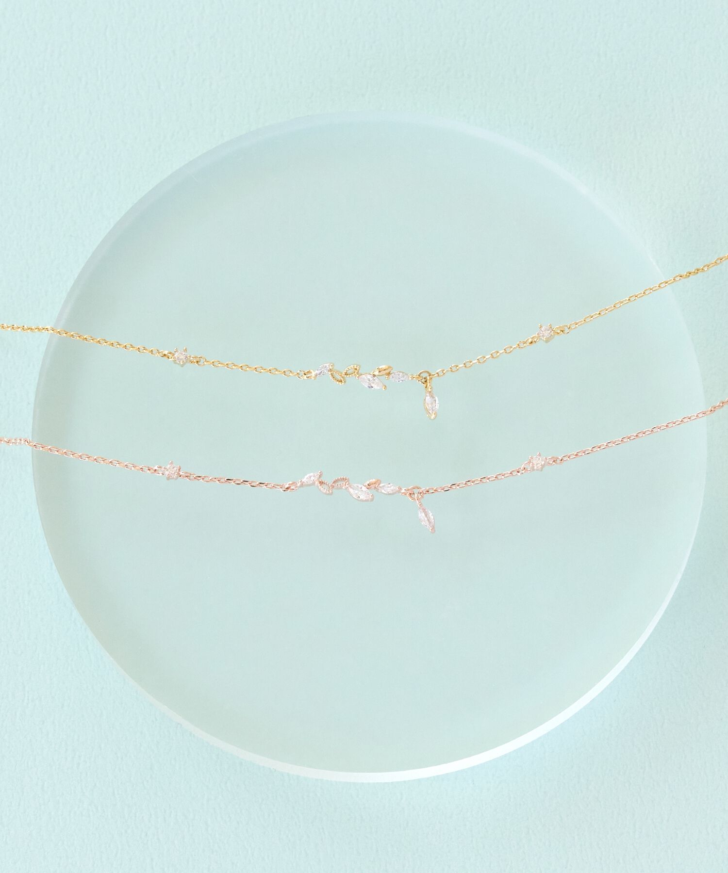 Phoebe「シャイニーティアリーフブレスレット ローズゴールド」|ブレスレット・バングル|