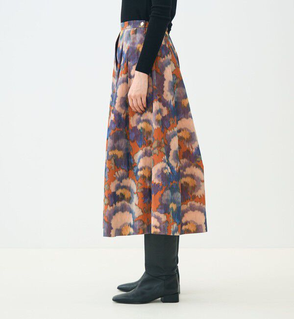 TOMORROWLAND collection「ヴァーミリオンプリント タックスイングスカート」|フレア|