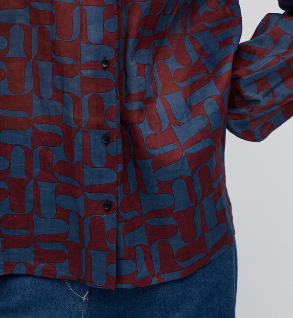 BACCA「コットンオーガンジープリント ギャザースリーブシャツ」|シャツ・ブラウス|